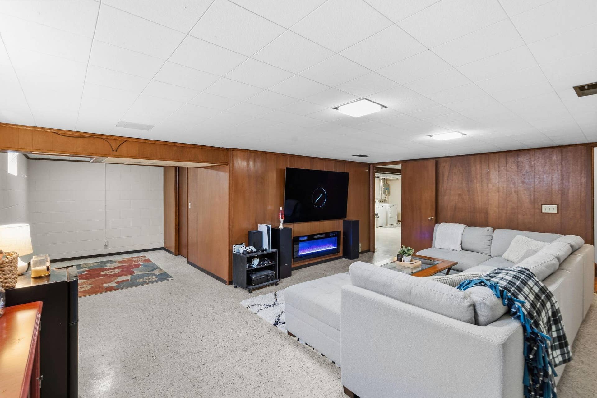 36-37-web-or-mls-dsc09078.jpg