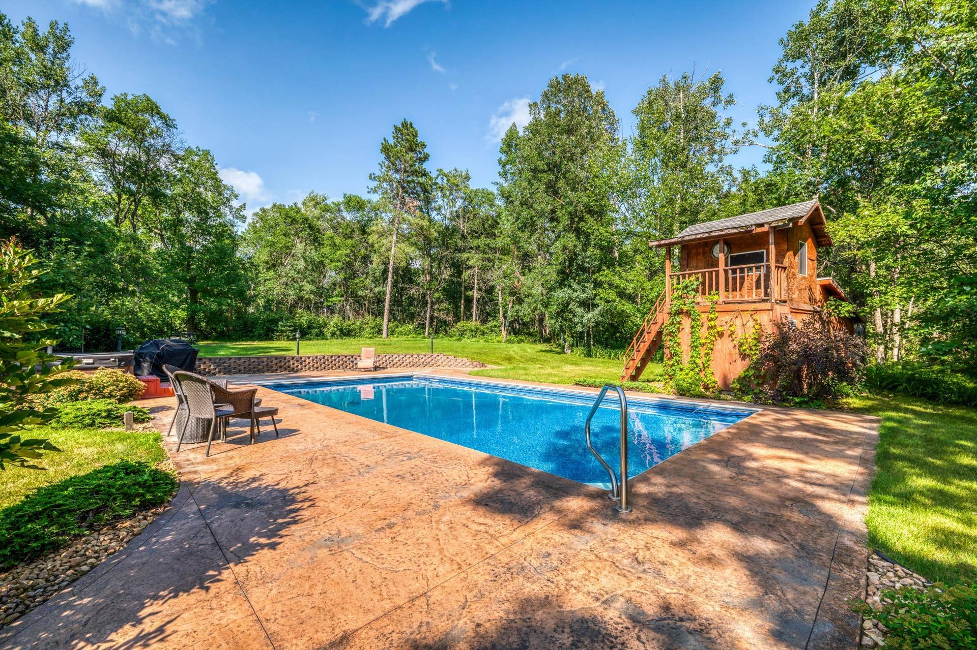 8022 White Oak Street NE, Bemidji, MN 56601 PANA0938.jpg