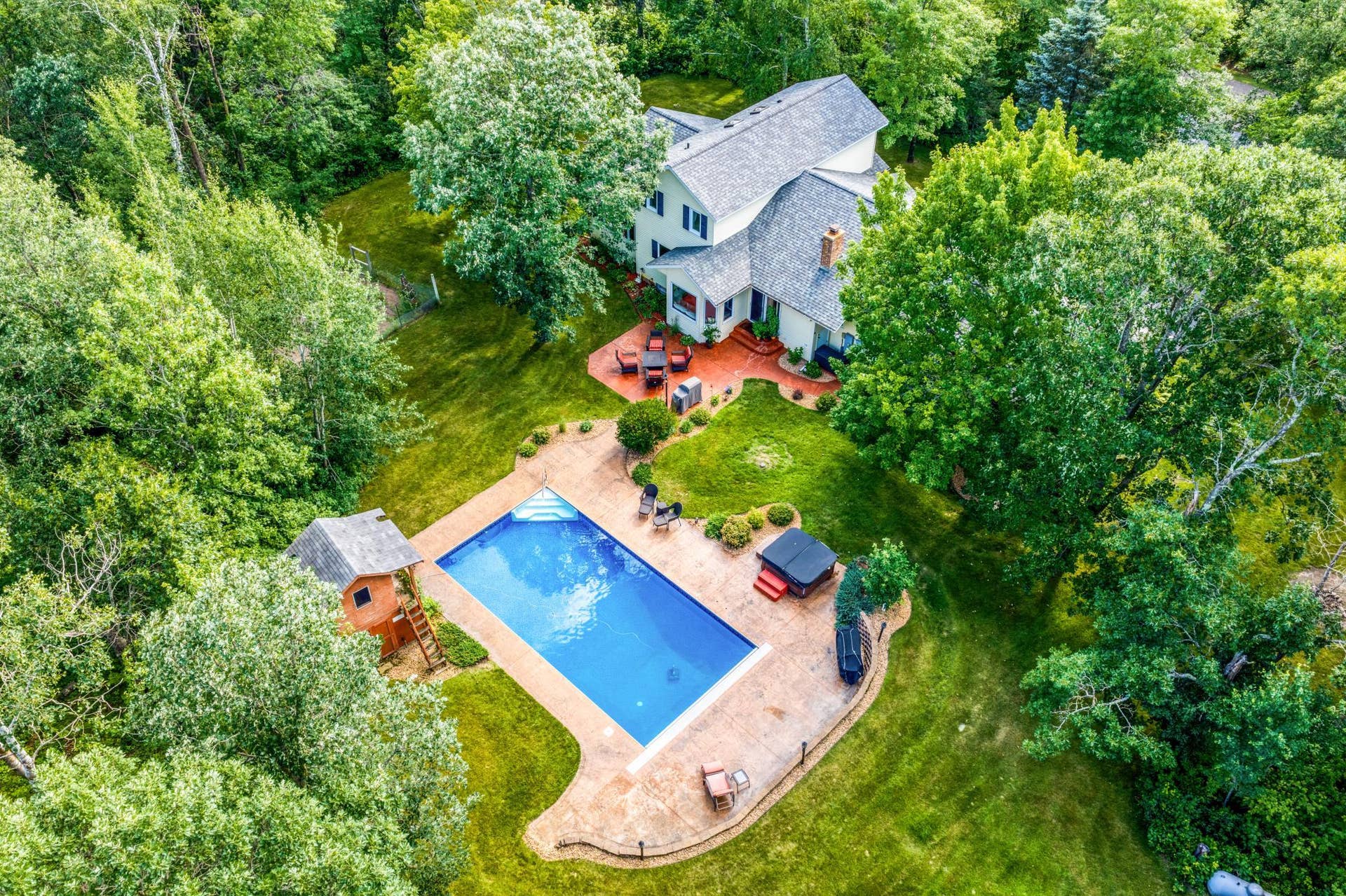 8022 White Oak Street NE, Bemidji, MN 56601 DJI_20260721171017_0720_D.jpg