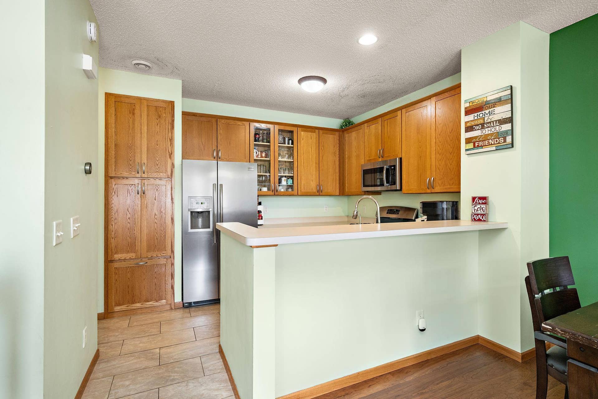 1072 Henslow Avenue N, Oakdale, MN 55128 7-web-or-mls-1072-henslow-ave-n.jpg