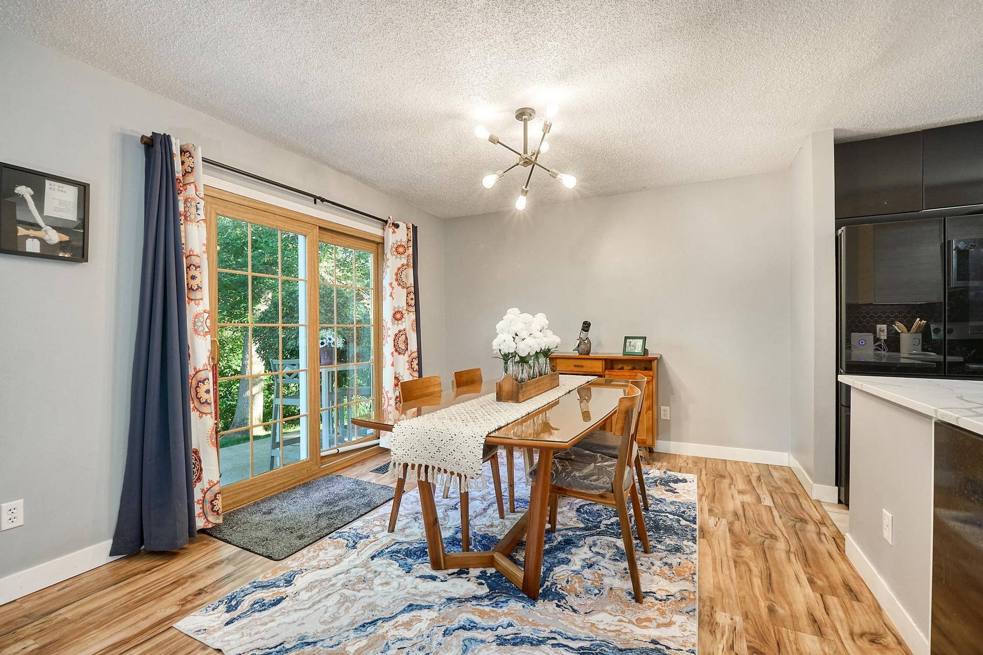 2327 Grange Avenue N, Oakdale, MN 55128 2327 Grange Avenue N, Oakdale, MN 55128