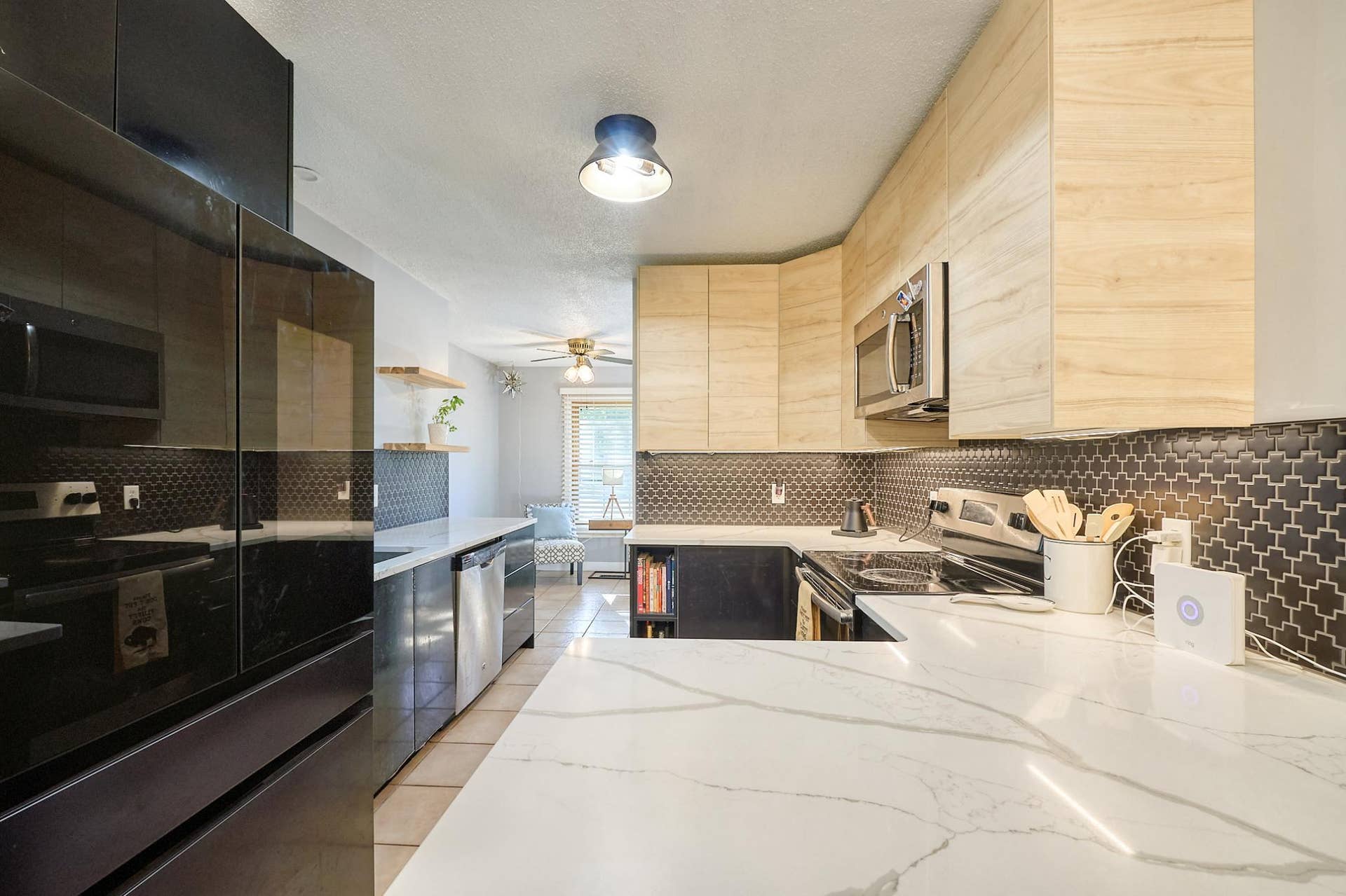 2327 Grange Avenue N, Oakdale, MN 55128 Updated Custom kitchen
