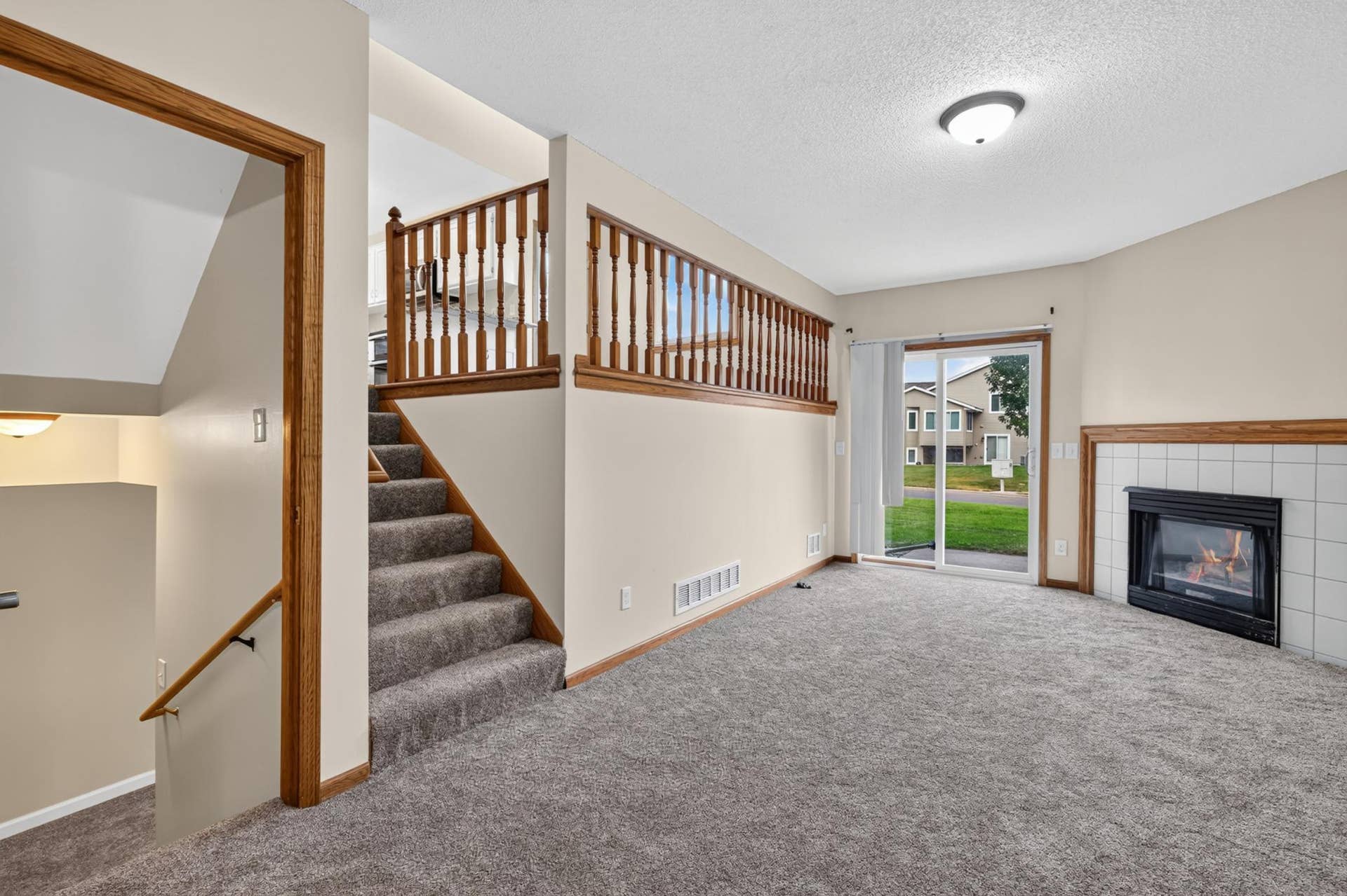 9313 Loch Lomond Lane, Brooklyn Park, MN 55443 9313 Loch Lomond Lane, Brooklyn Park, MN 55443