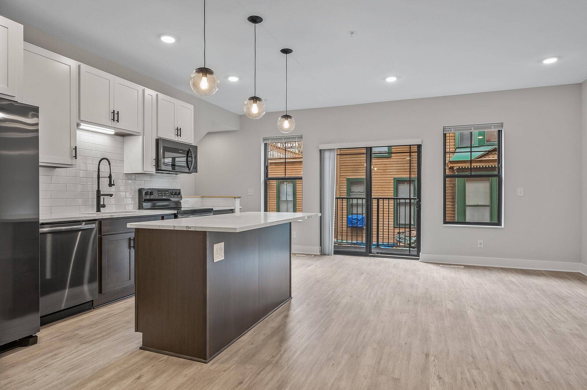 2413 1st Avenue S, 84, Minneapolis, MN 55404 27_2413_1st_Ave27_mls.jpg