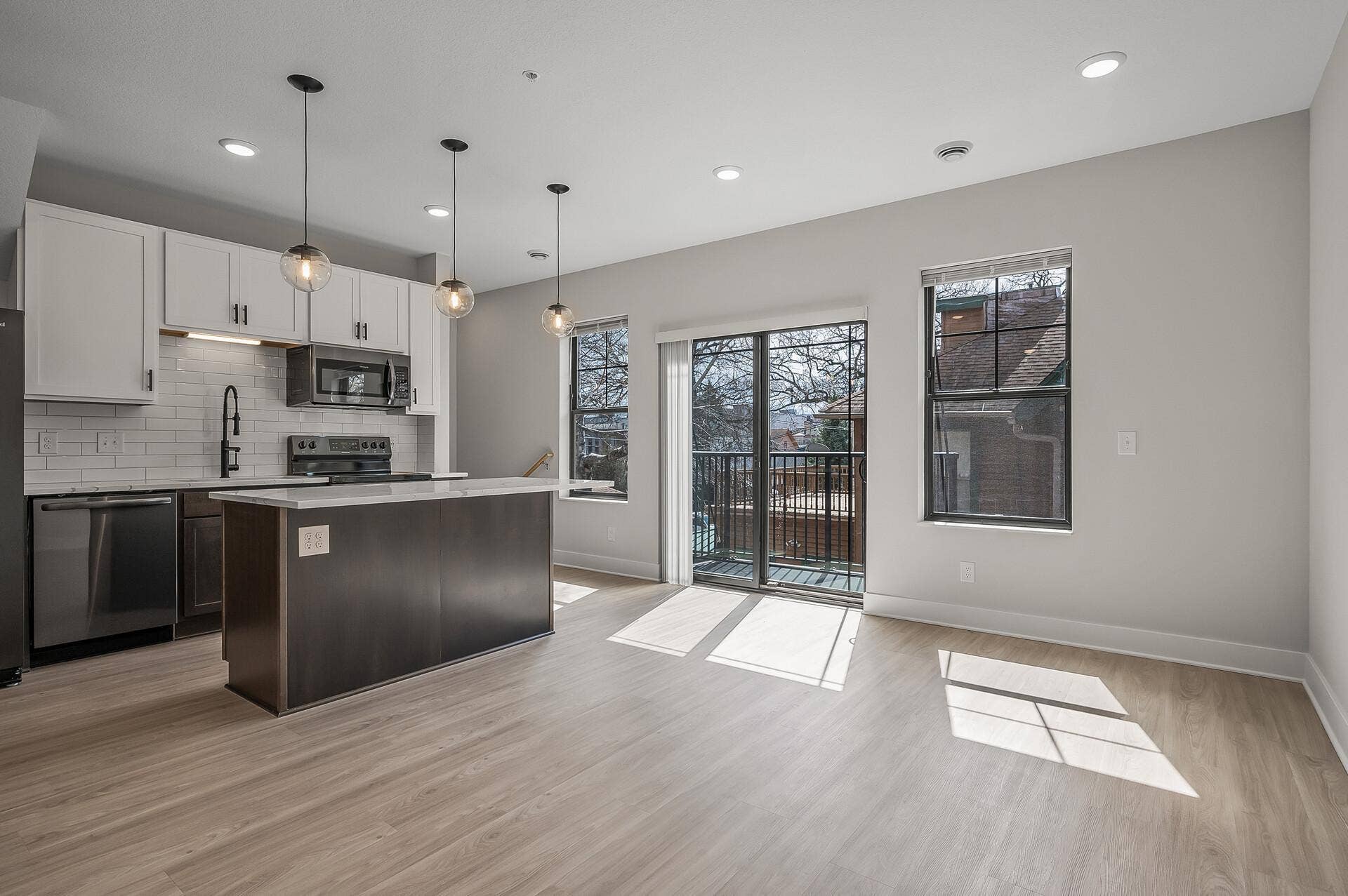 2413 1st Avenue S, 84, Minneapolis, MN 55404 43_2413_1st_Ave43_mls.jpg