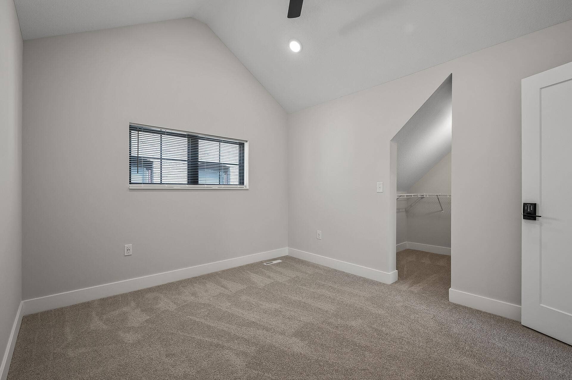 2413 1st Avenue S, 84, Minneapolis, MN 55404 72_2413_1st_Ave72_mls.jpg