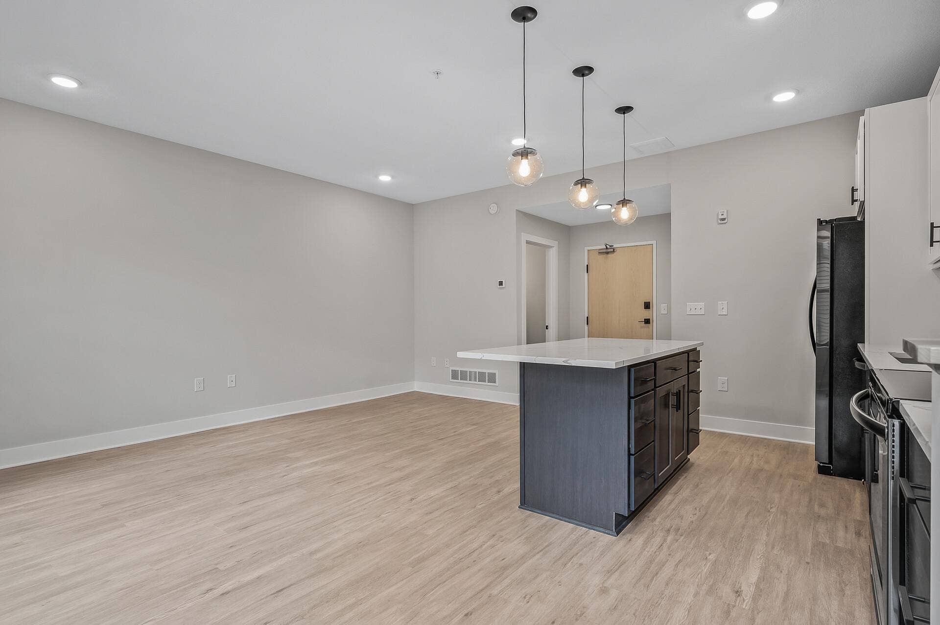 2413 1st Avenue S, 84, Minneapolis, MN 55404 30_2413_1st_Ave30_mls.jpg