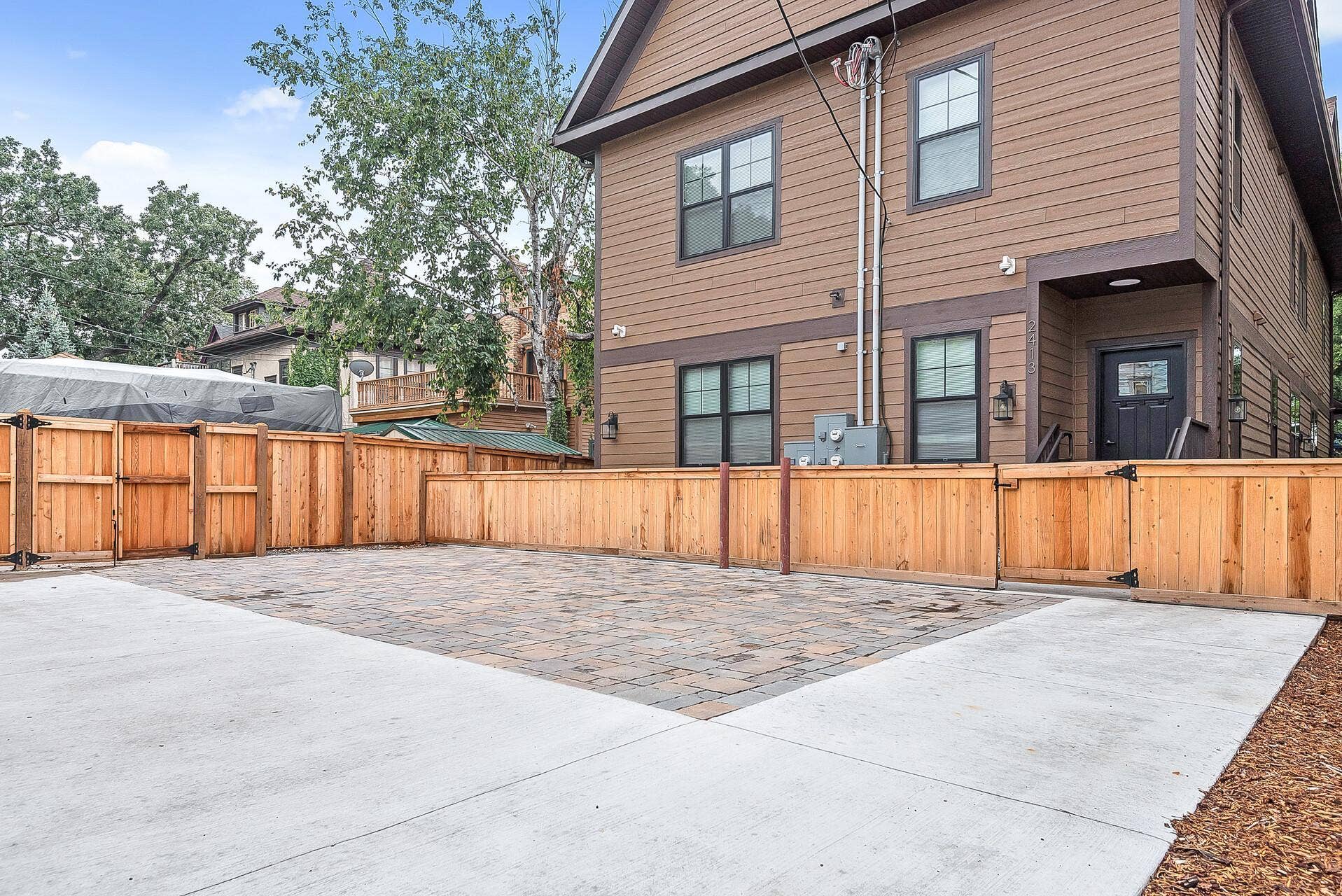 2413 1st Avenue S, 84, Minneapolis, MN 55404 15.jpg