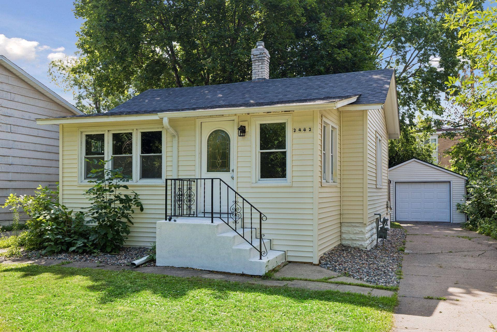 2442 Stewart Avenue, 94, Saint Paul, MN 55116 2442 Stewart Avenue, 94, Saint Paul, MN 55116