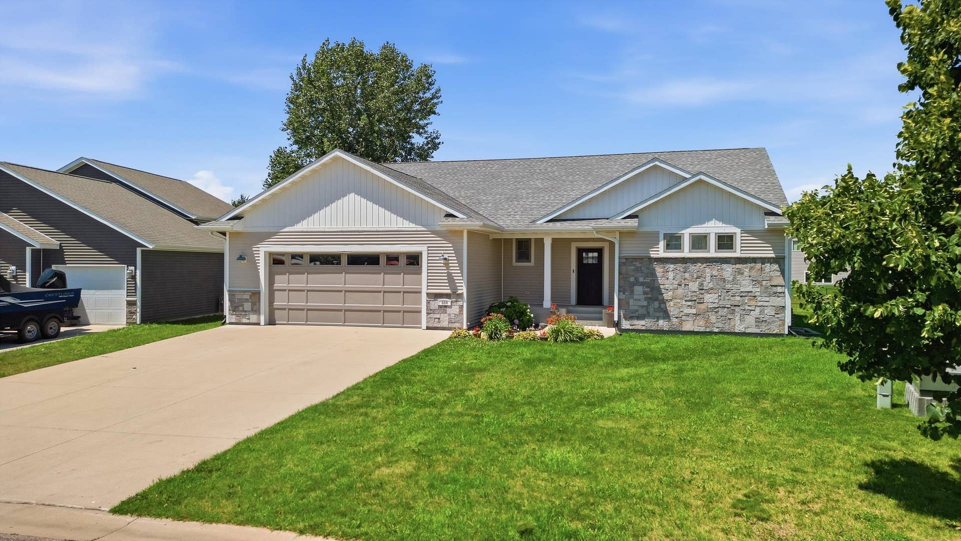 820 Fieldcrest Drive, Mankato, MN 56001 820 Fieldcrest Dr - Mankato