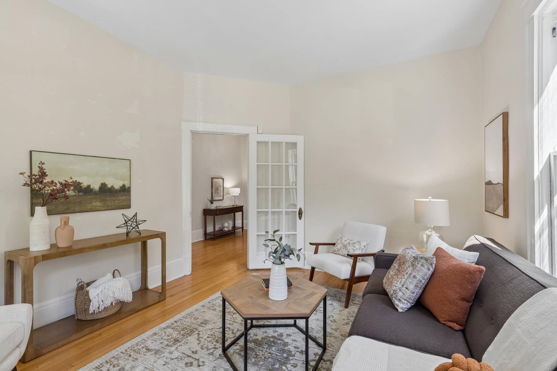 737 Fairmount Avenue, 100, Saint Paul, MN 55105