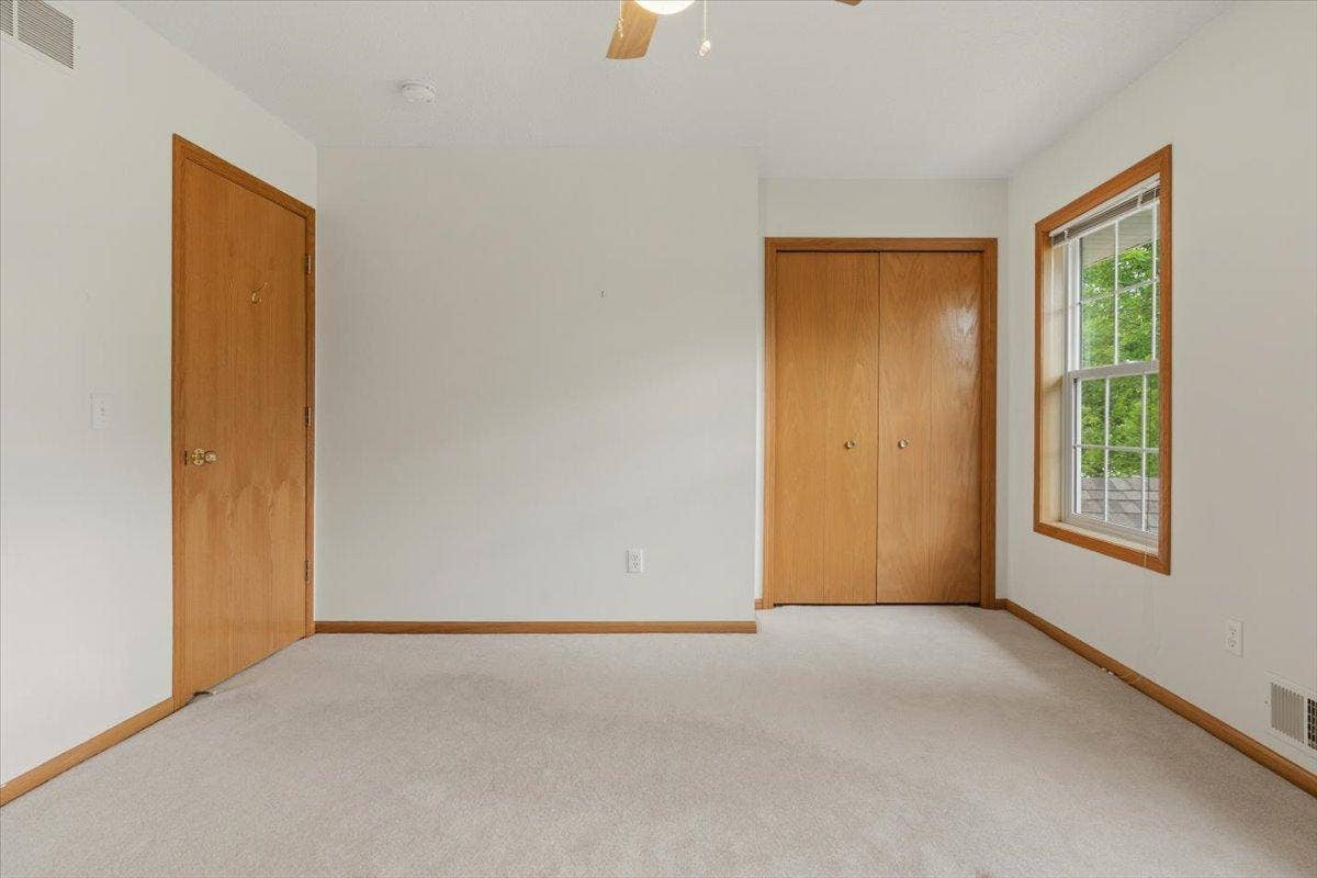 931 Sterling Street S, Maplewood, MN 55119 34-DSC07263.jpg