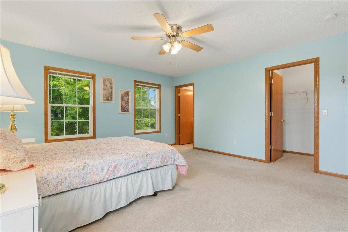 931 Sterling Street S, Maplewood, MN 55119 25-DSC07328.jpg