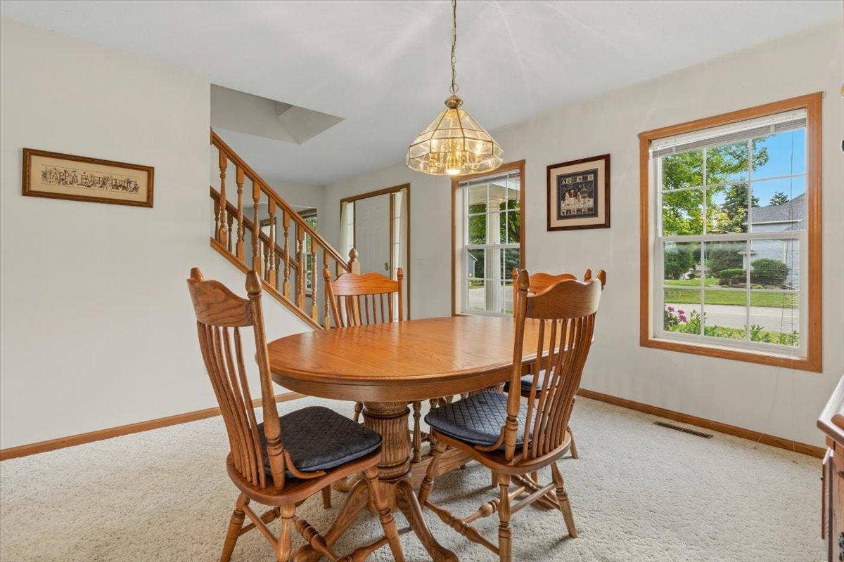 931 Sterling Street S, Maplewood, MN 55119 10-DSC07223.jpg