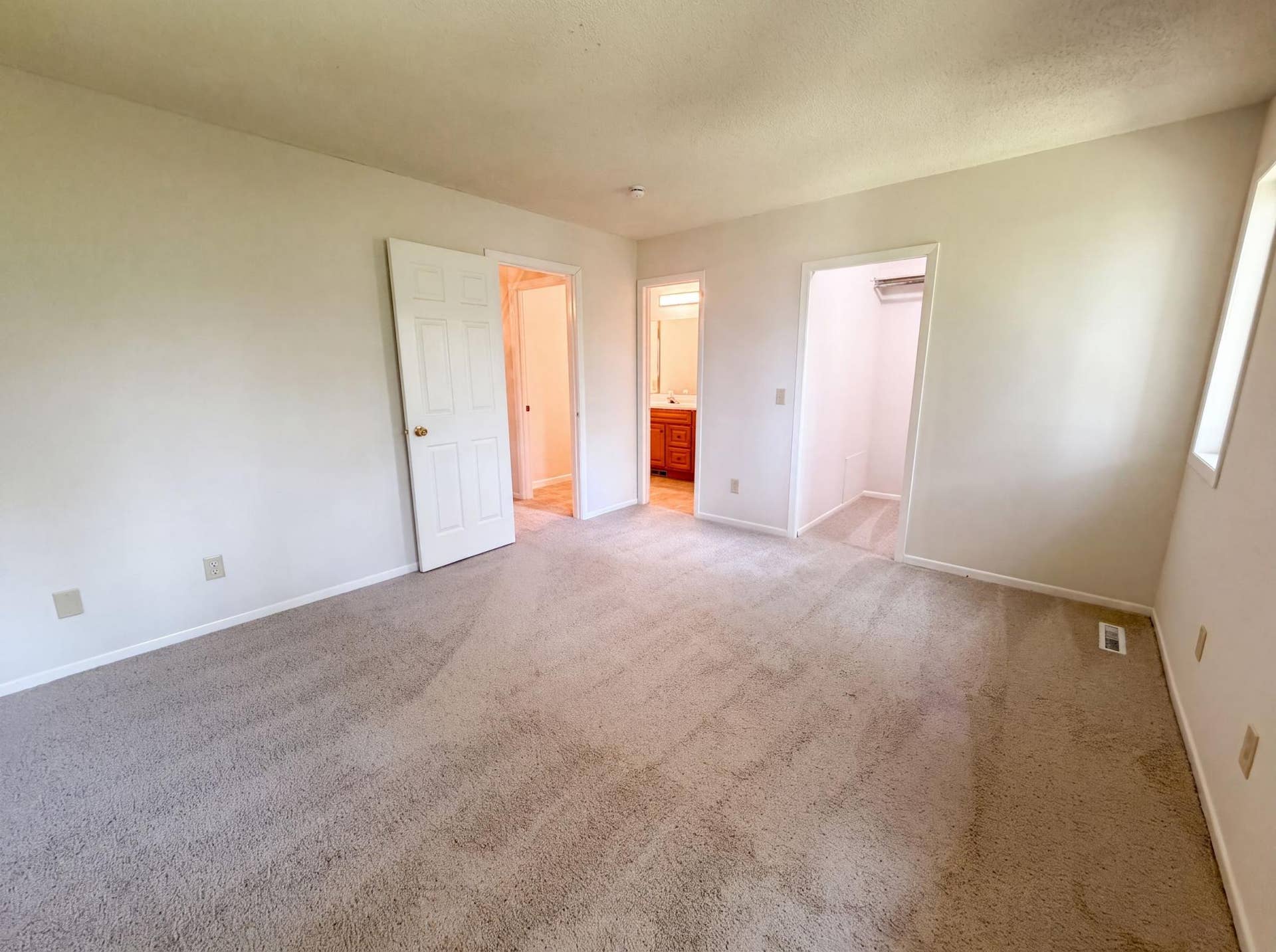201 Bridlewood Drive, 88, Saint Paul, MN 55119 listing_12.jpg