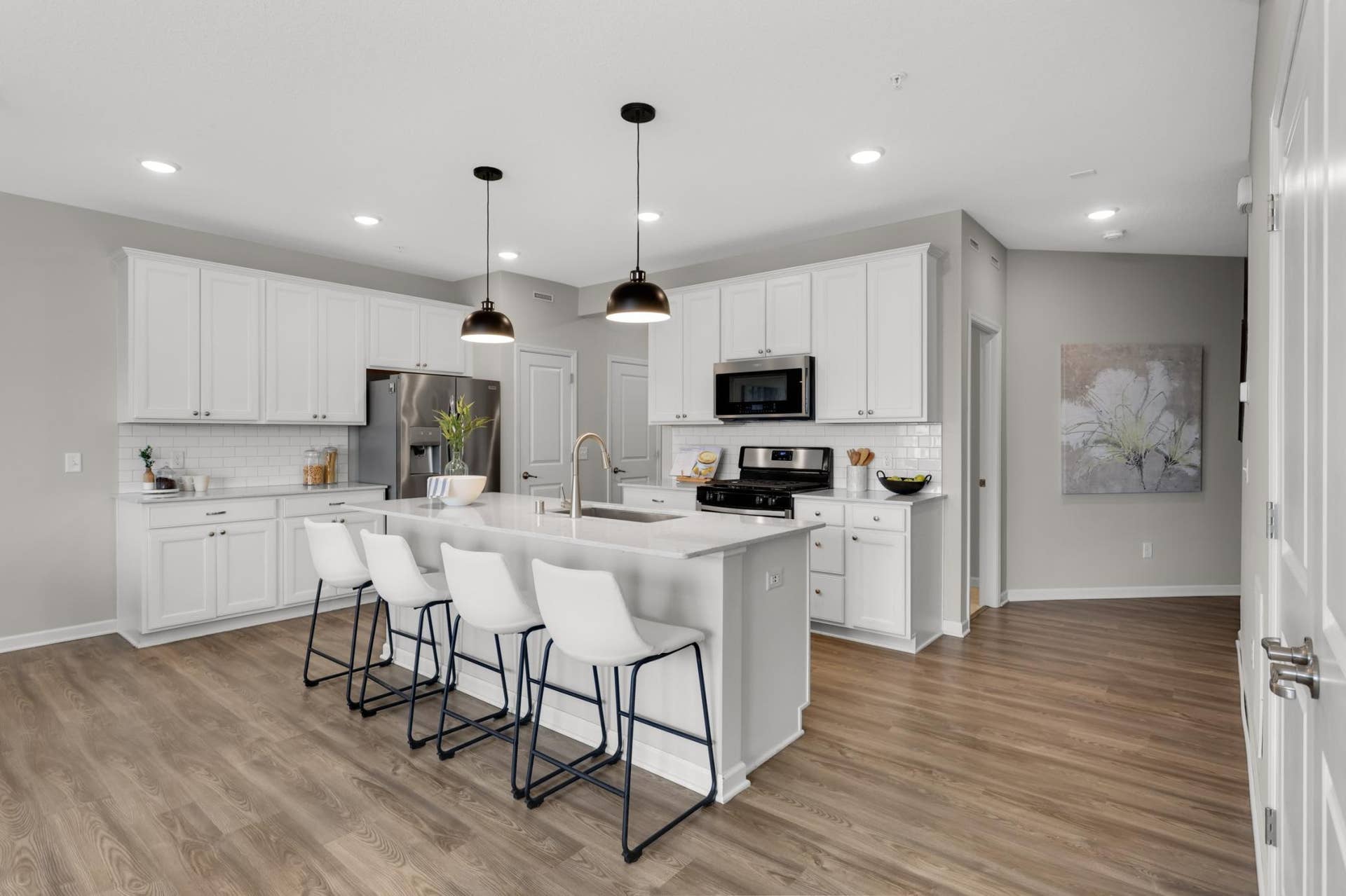 11321 Brookview Road, Woodbury, MN 55129 11321 Brookview Road, Woodbury, MN 55129
