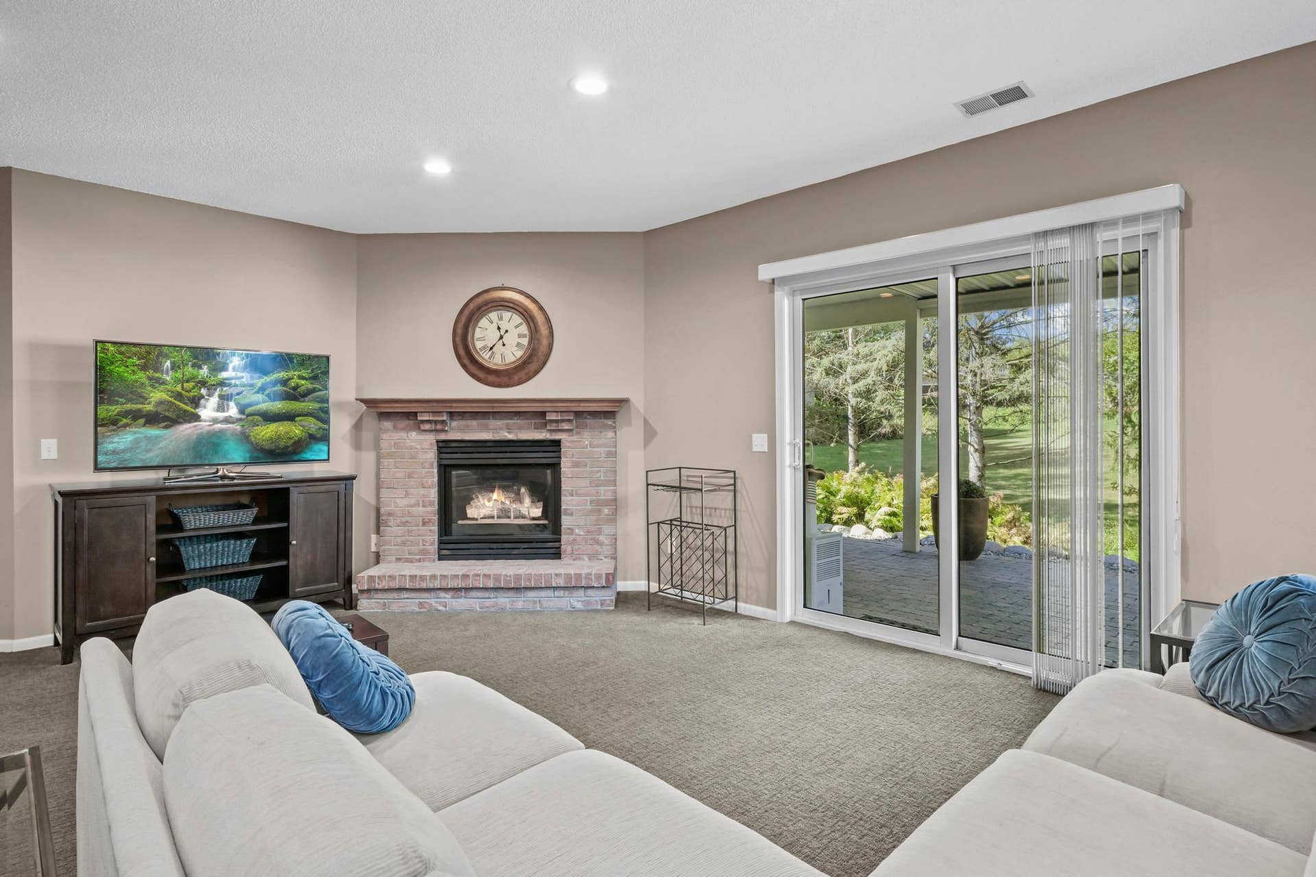 11148 Wyoming Road S, Bloomington, MN 55438