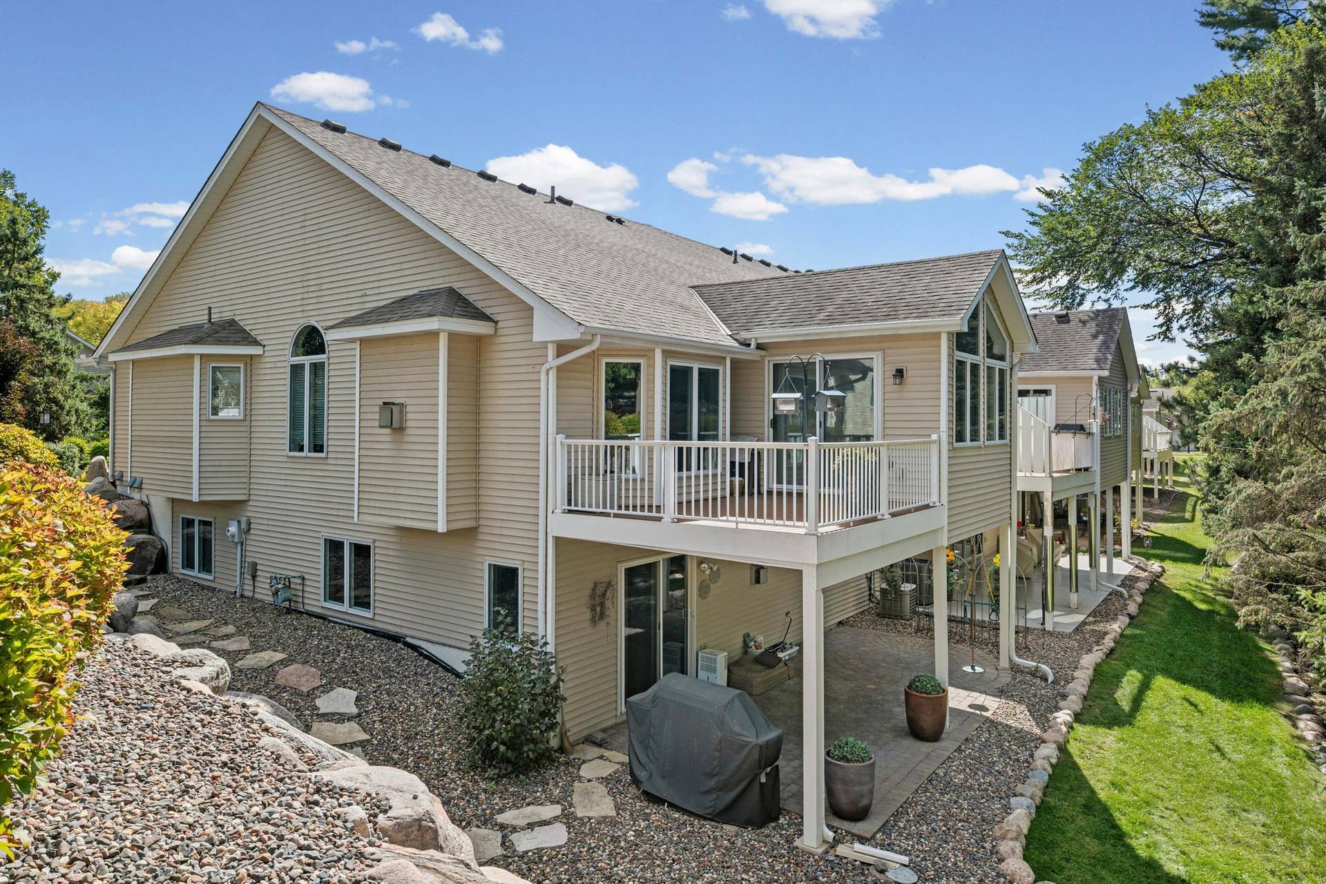 11148 Wyoming Road S, Bloomington, MN 55438