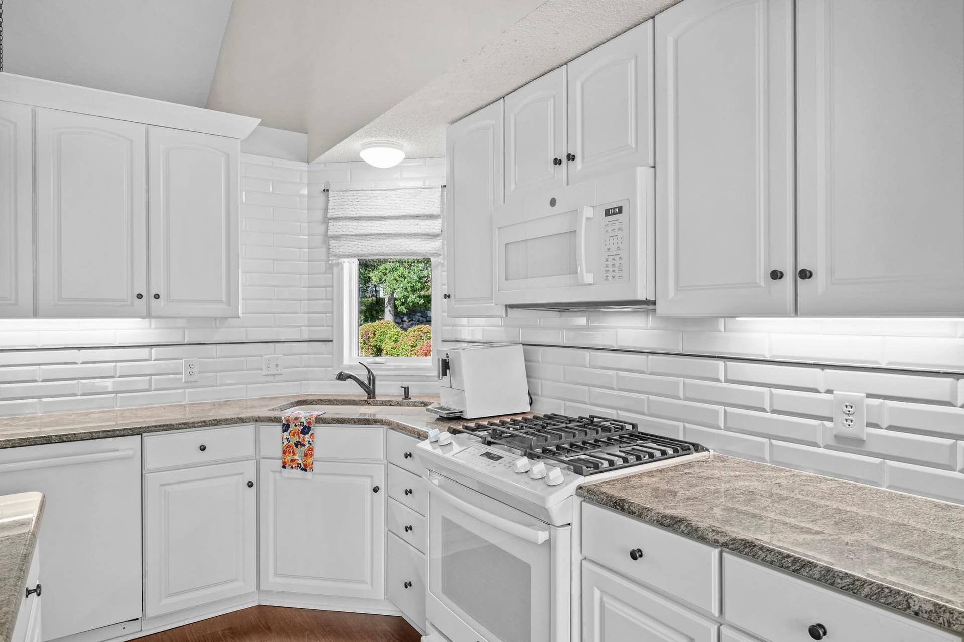 11148 Wyoming Road S, Bloomington, MN 55438