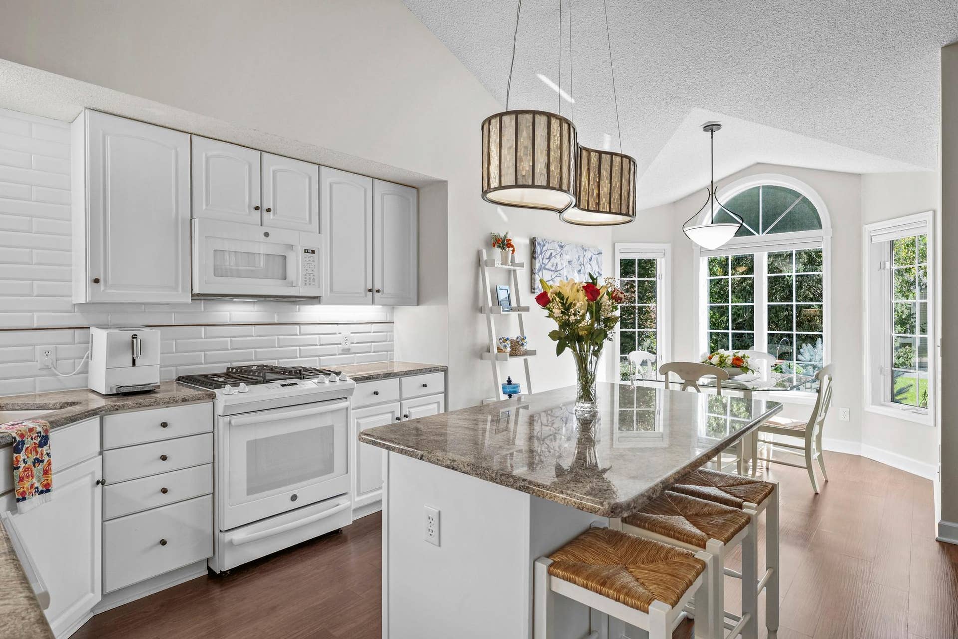 11148 Wyoming Road S, Bloomington, MN 55438
