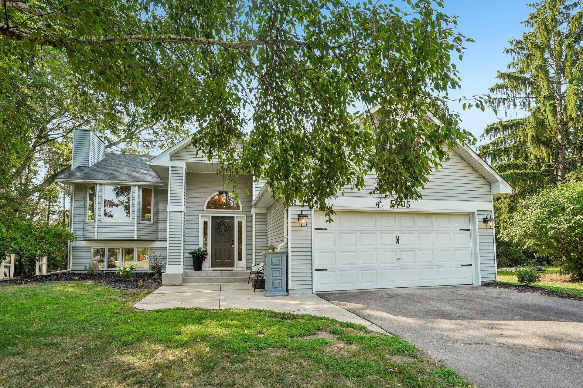 5905 Odell Avenue N, Stillwater, MN 55082 1-web-or-mls-Odell Ave-S3007-001.jpg
