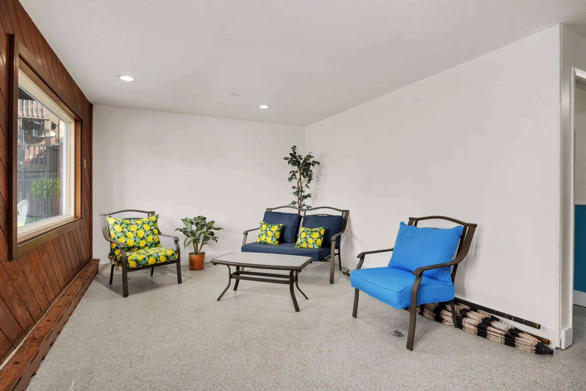 4201 Lakeside Avenue N, #113, Brooklyn Center, MN 55429 Bright indoor pool seating area offering year-round comfort just steps from the community pool.