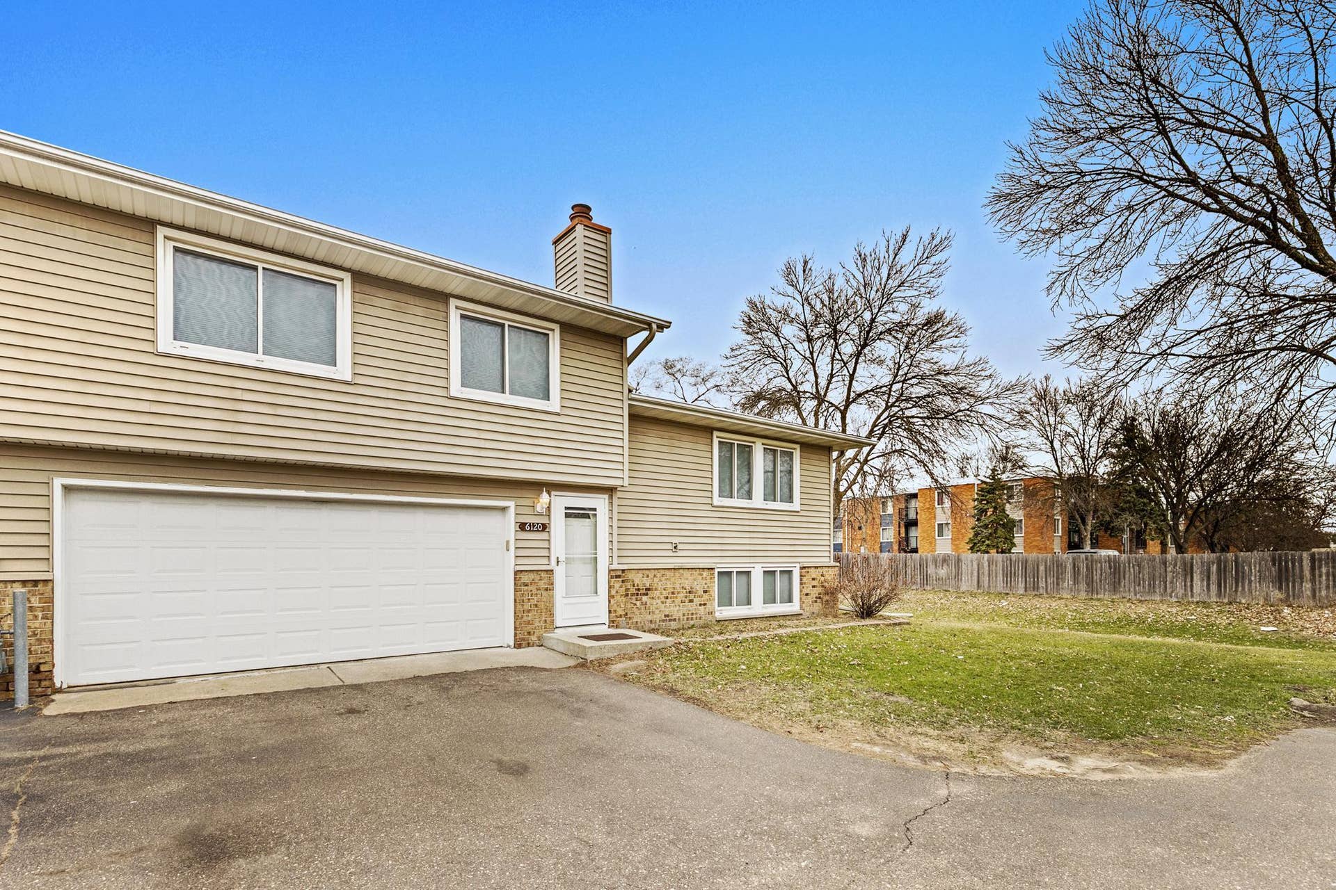 6120 64th Avenue N, Brooklyn Park, MN 55429 64th (1).jpg