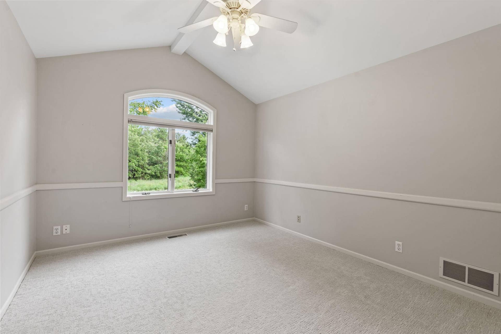 4700 McDonald Dr Place N, Stillwater, MN 55082 4700 McDonald Dr Place N, Stillwater, MN 55082