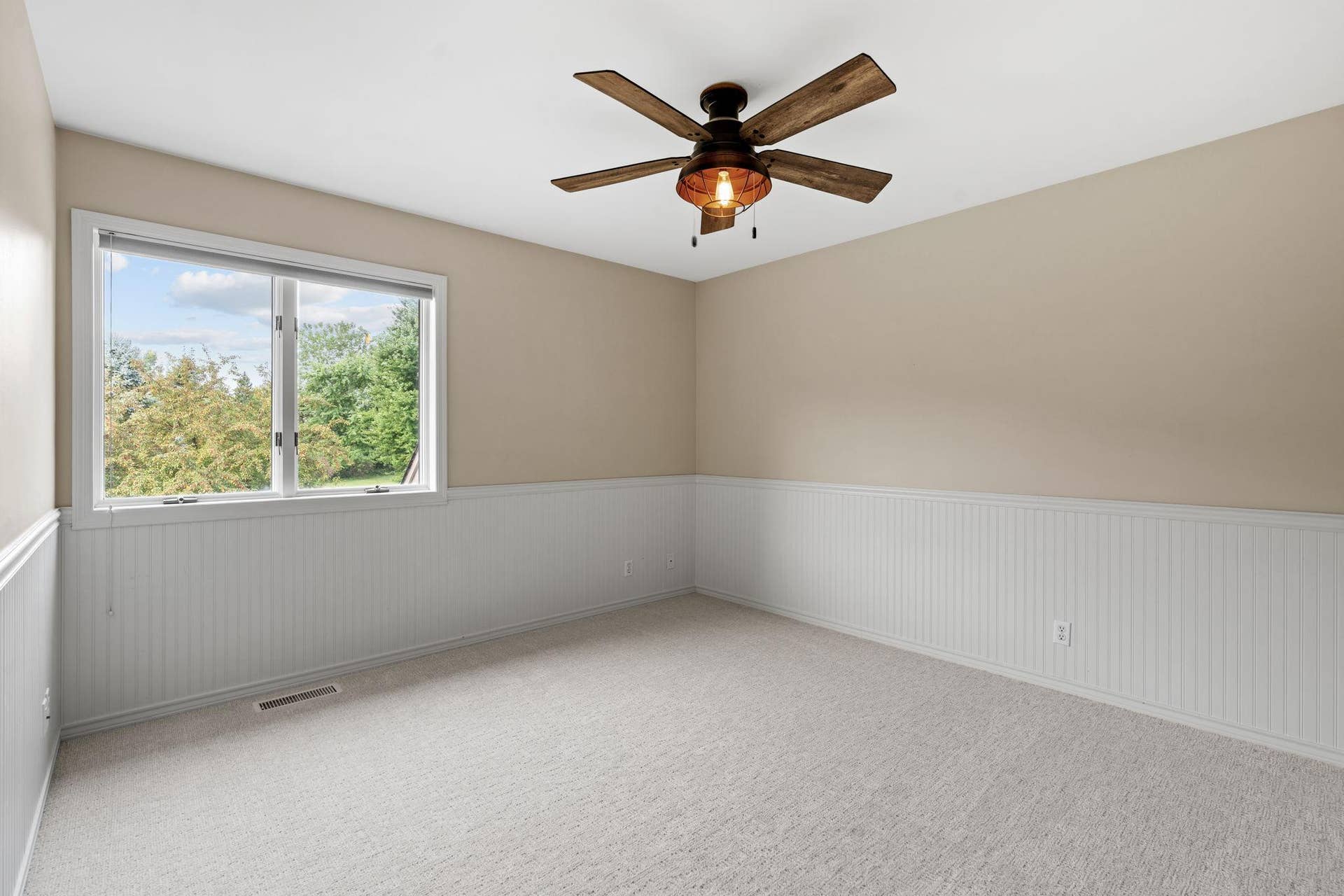 4700 McDonald Dr Place N, Stillwater, MN 55082 4700 McDonald Dr Place N, Stillwater, MN 55082