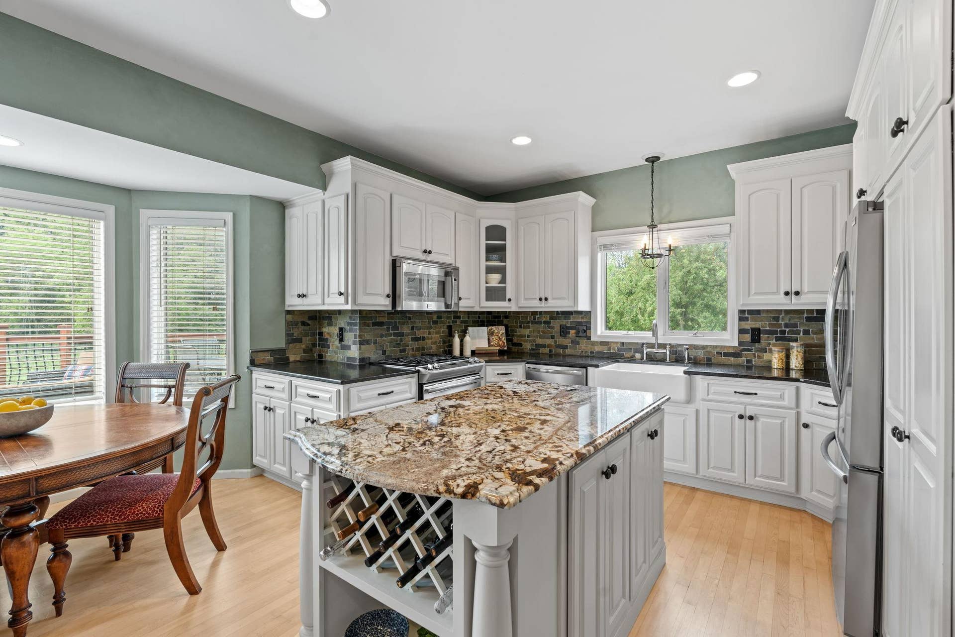 4700 McDonald Dr Place N, Stillwater, MN 55082 4700 McDonald Dr Place N, Stillwater, MN 55082