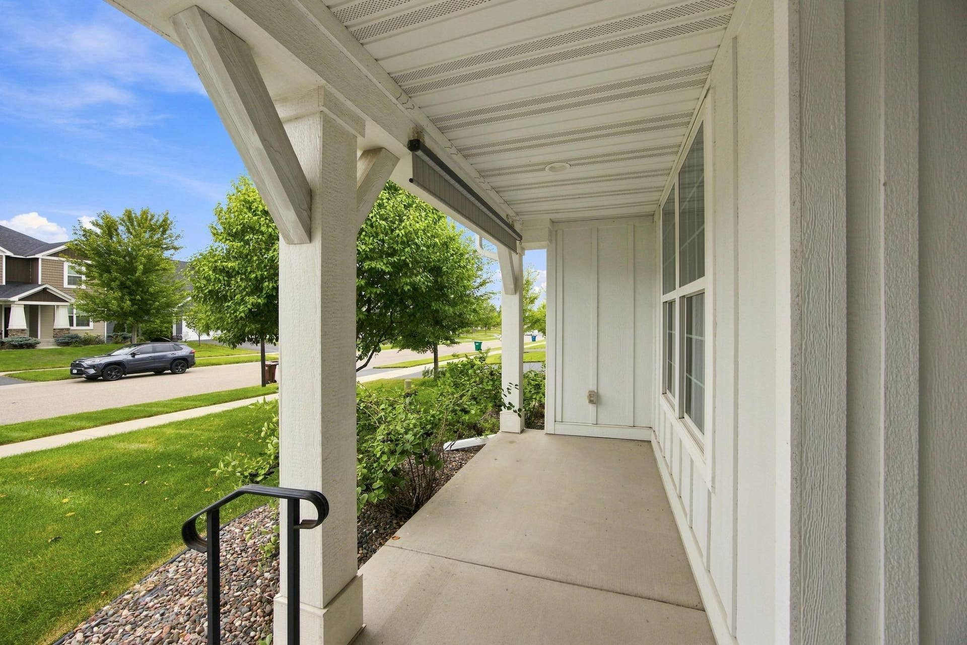 8270 Arrowwood Lane N, Maple Grove, MN 55369 8270 Arrowwood Lane N, Maple Grove, MN 55369
