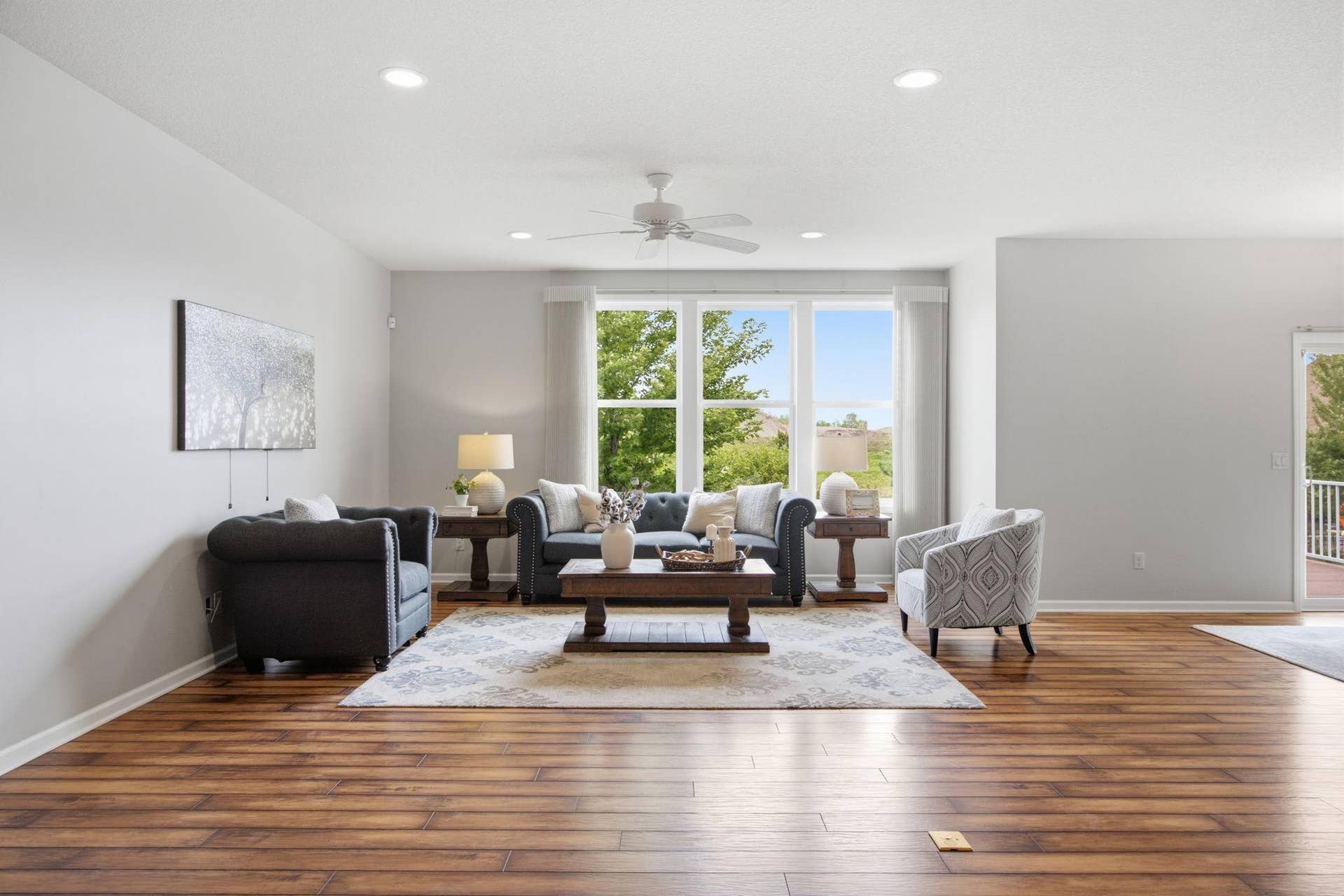 8270 Arrowwood Lane N, Maple Grove, MN 55369 8270 Arrowwood Lane N, Maple Grove, MN 55369