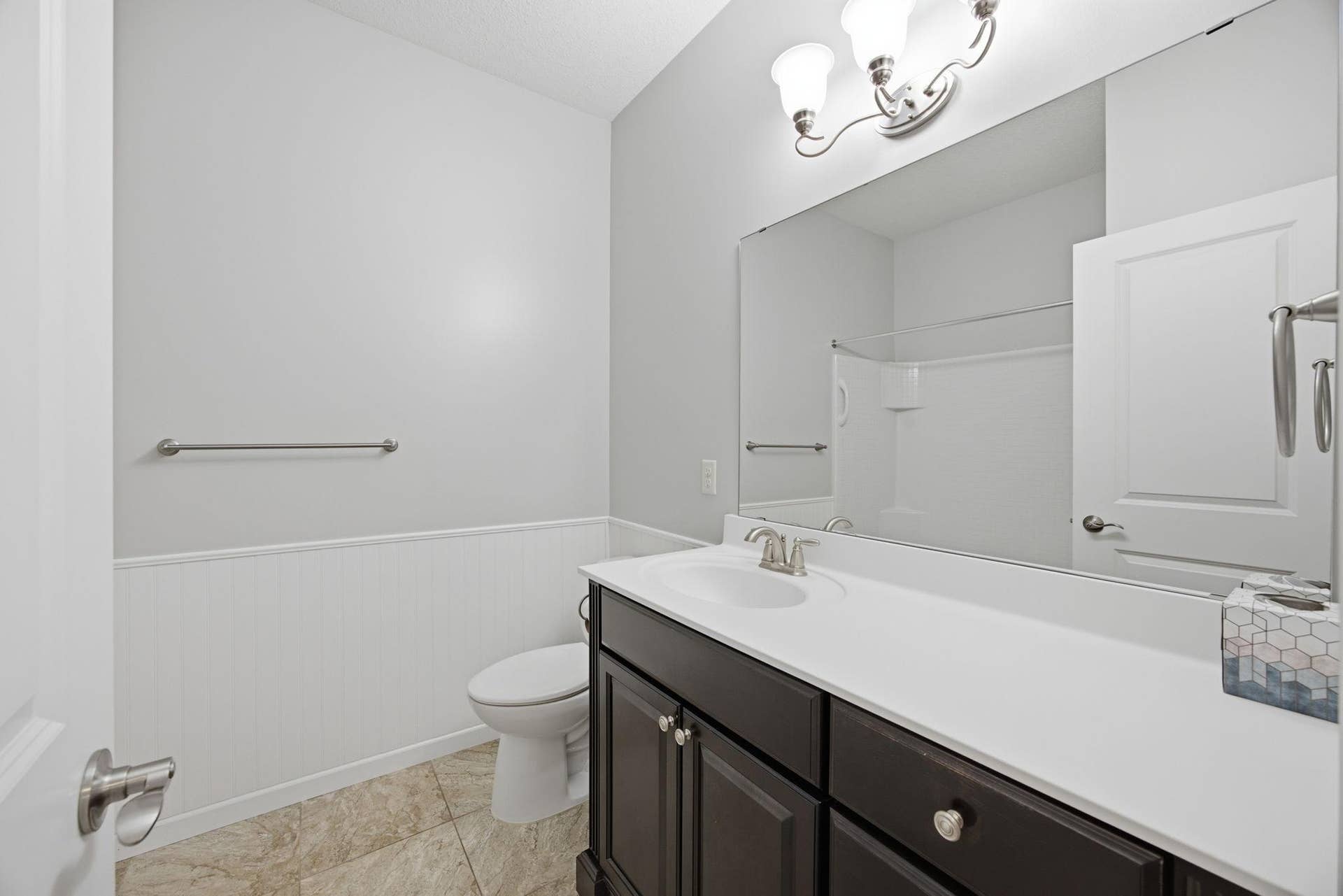 8270 Arrowwood Lane N, Maple Grove, MN 55369 8270 Arrowwood Lane N, Maple Grove, MN 55369