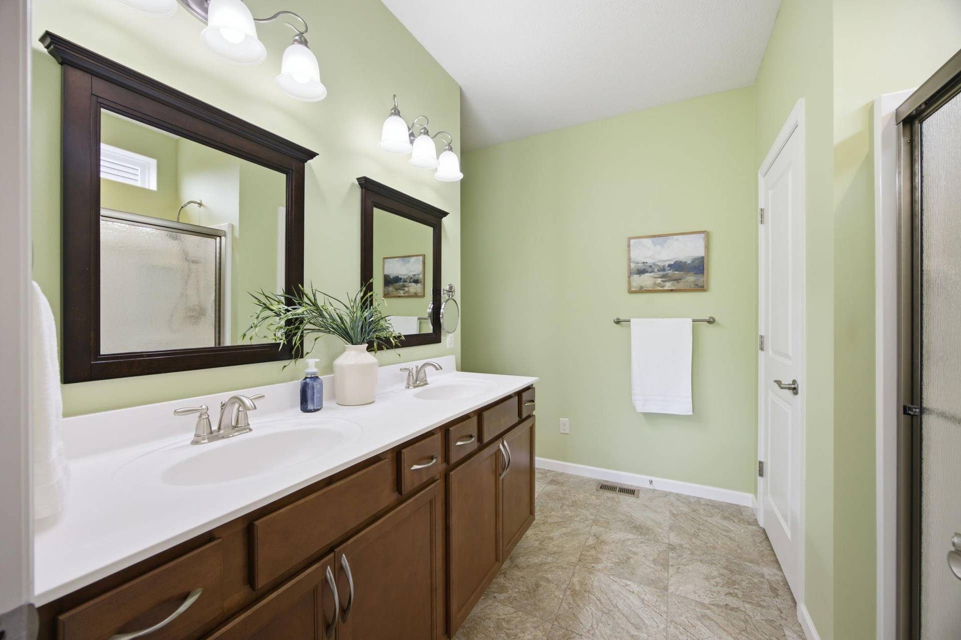 8270 Arrowwood Lane N, Maple Grove, MN 55369 8270 Arrowwood Lane N, Maple Grove, MN 55369