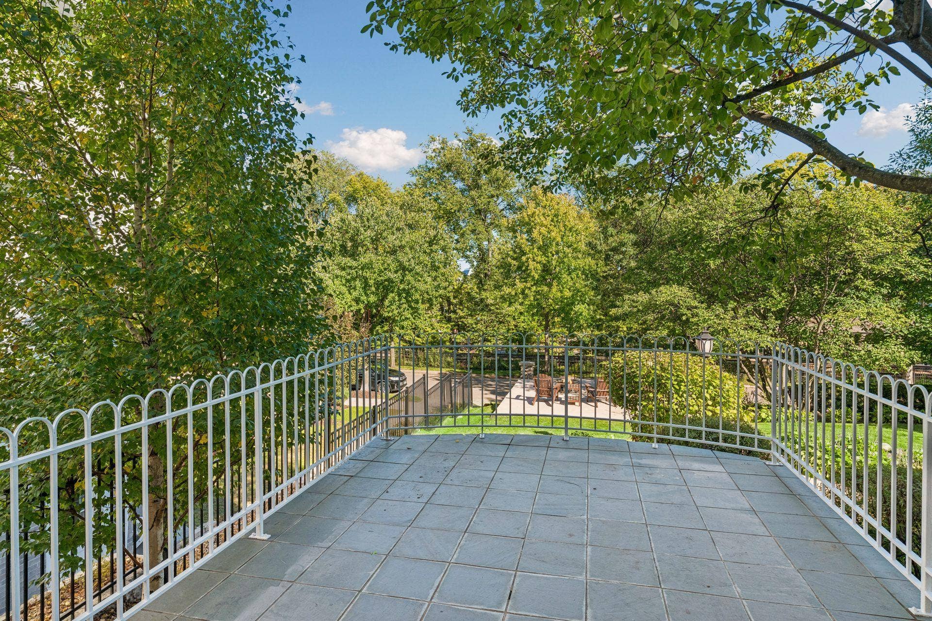4120 Queen Avenue S, 42, Minneapolis, MN 55410 b5.jpg