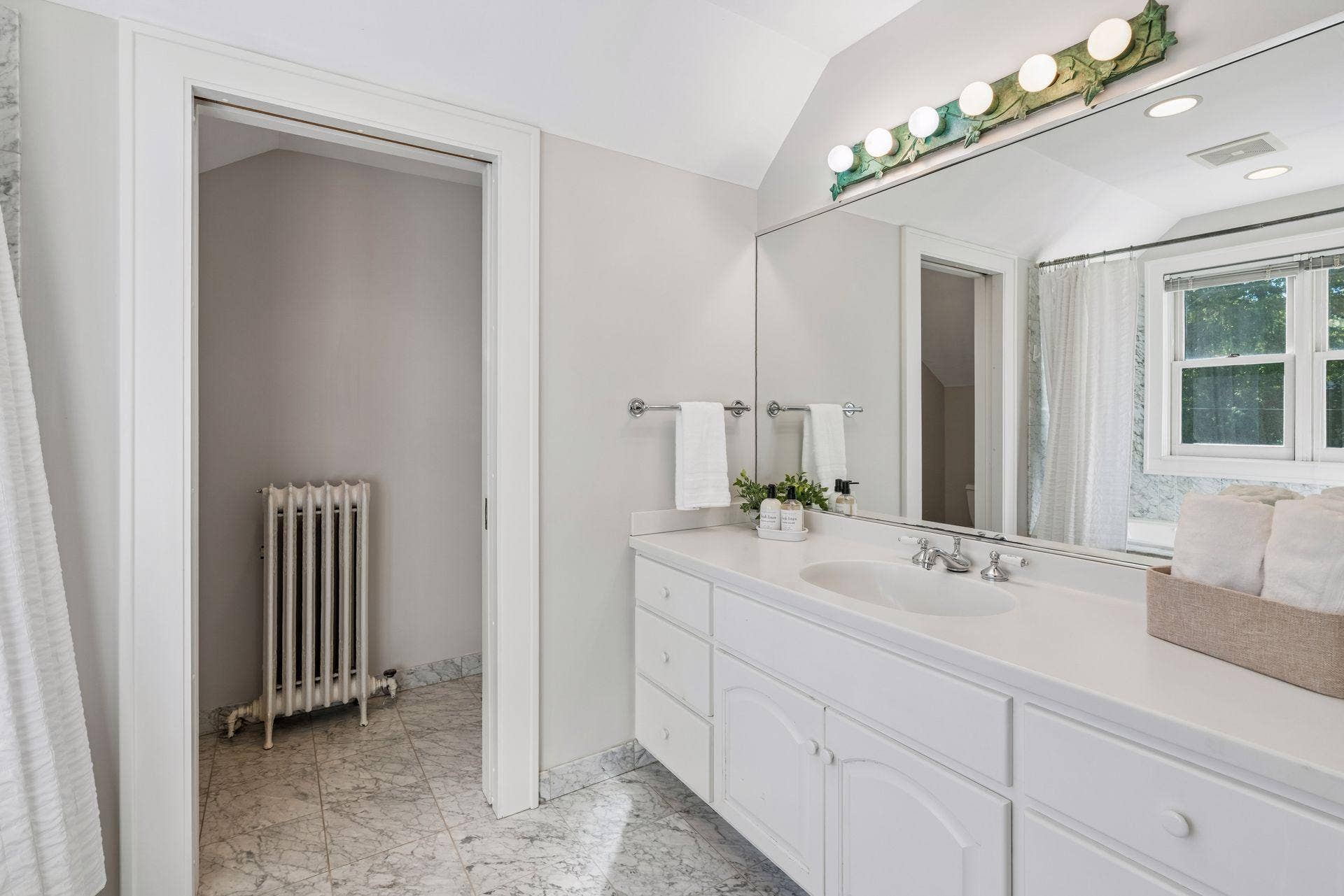 4120 Queen Avenue S, 42, Minneapolis, MN 55410 D3.jpg