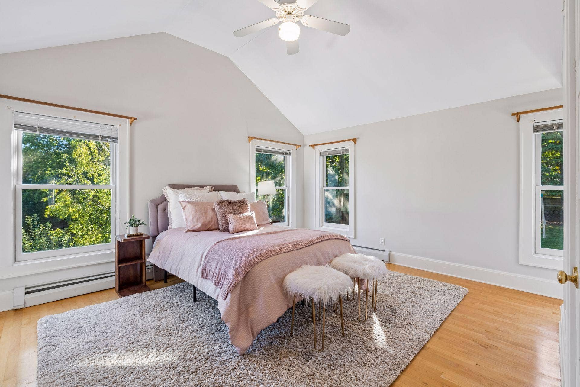 4120 Queen Avenue S, 42, Minneapolis, MN 55410 D6.jpg