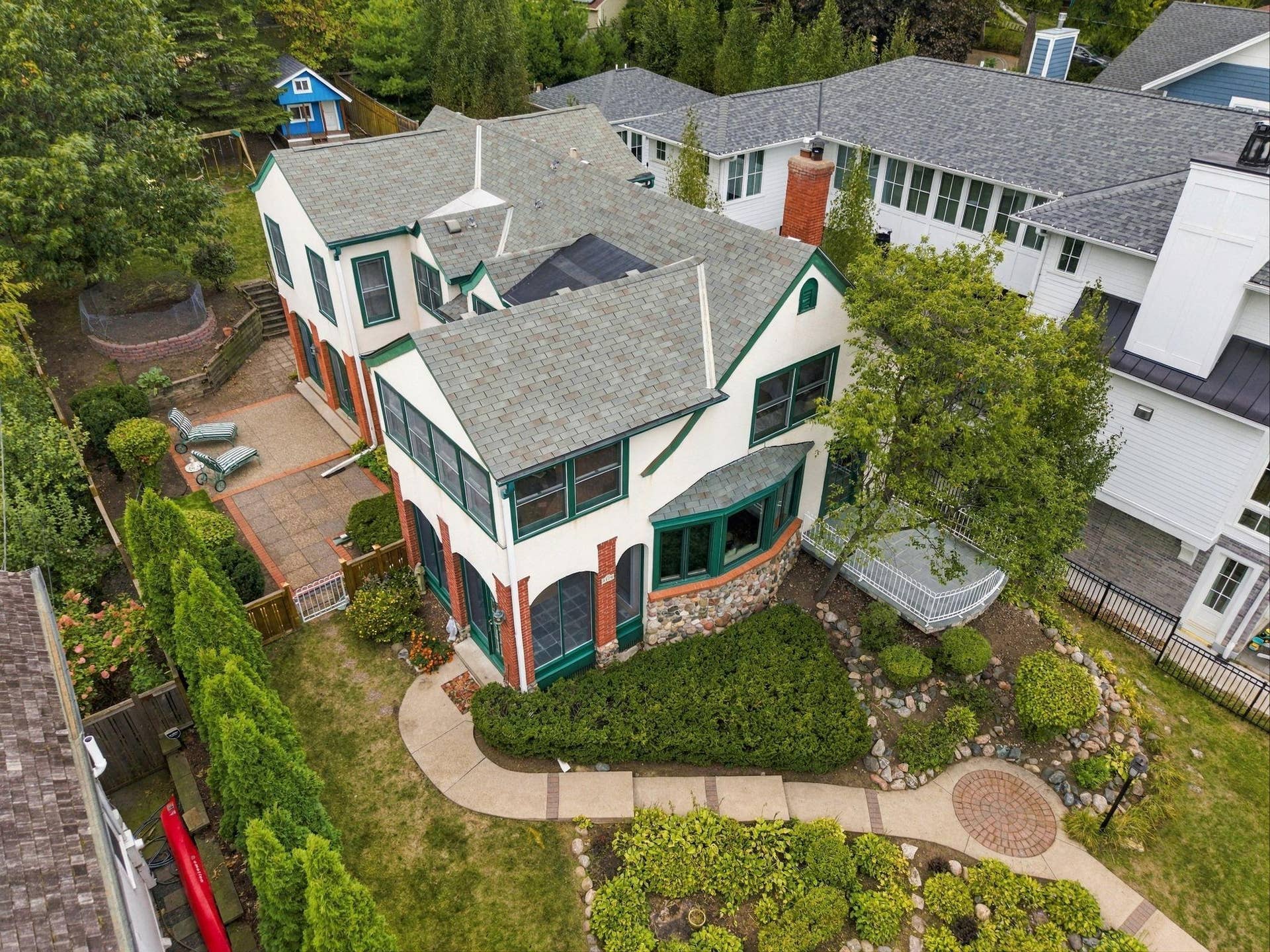 4120 Queen Avenue S, 42, Minneapolis, MN 55410 4-web-or-mls-4120 Queen Ave S-07.jpg