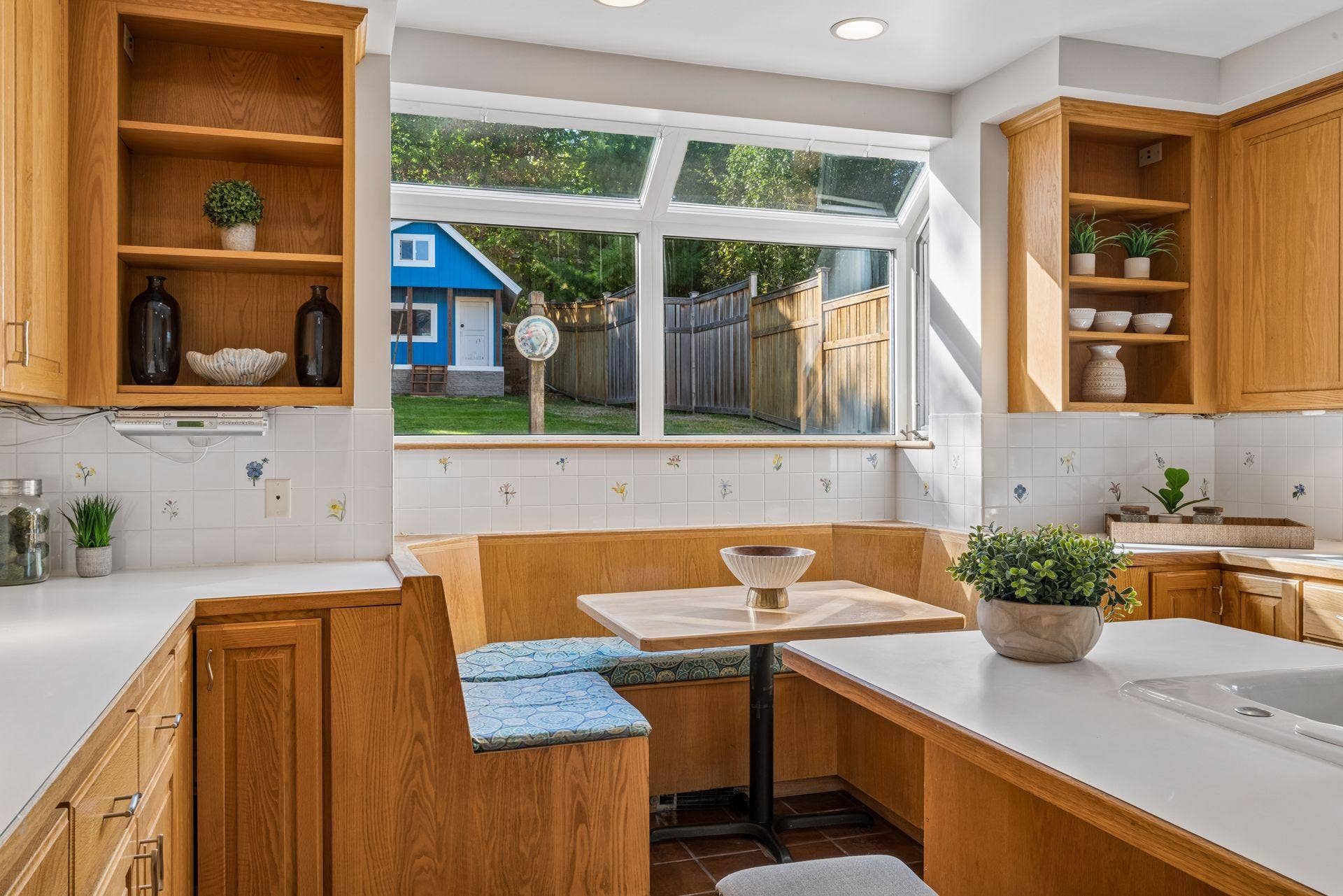 4120 Queen Avenue S, 42, Minneapolis, MN 55410 C6.jpg