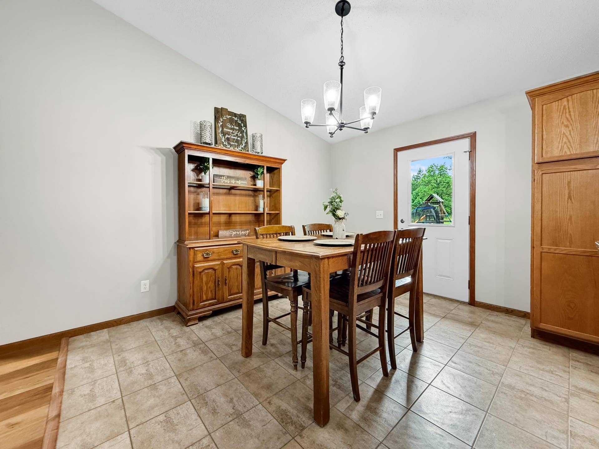 4437 Scotchpine Court NW, Bemidji, MN 56601 2a40c90223f935a1d55d10245eb282186cab1639.jpg