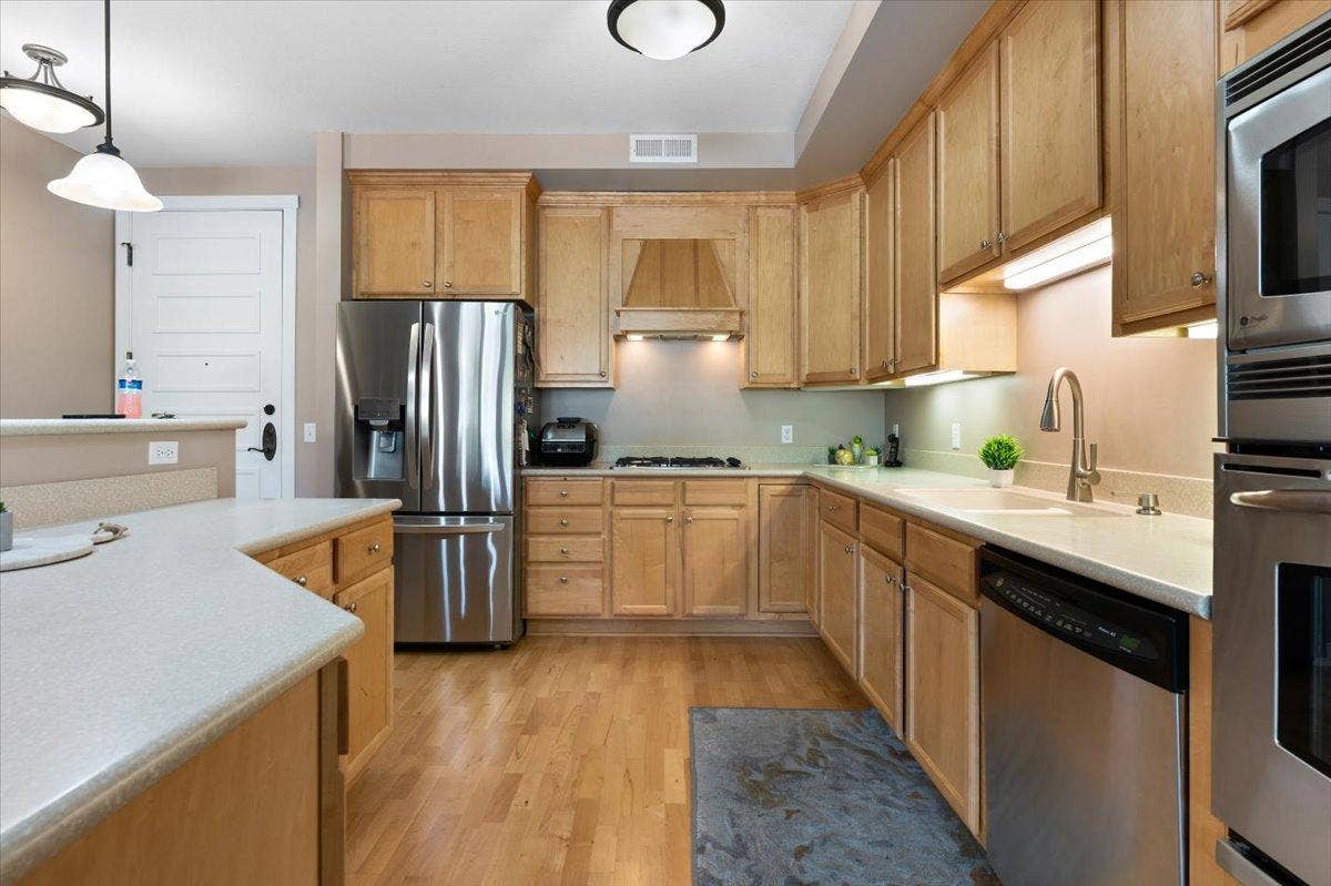 1940 Fulham Street, #207, Roseville, MN 55113 1940 Fulham Street, #207, Roseville, MN 55113