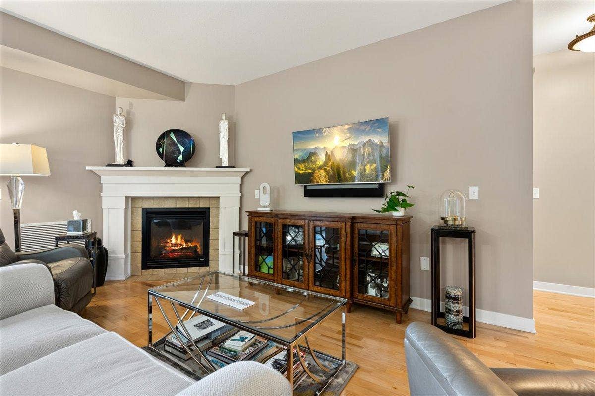 1940 Fulham Street, #207, Roseville, MN 55113 1940 Fulham Street, #207, Roseville, MN 55113