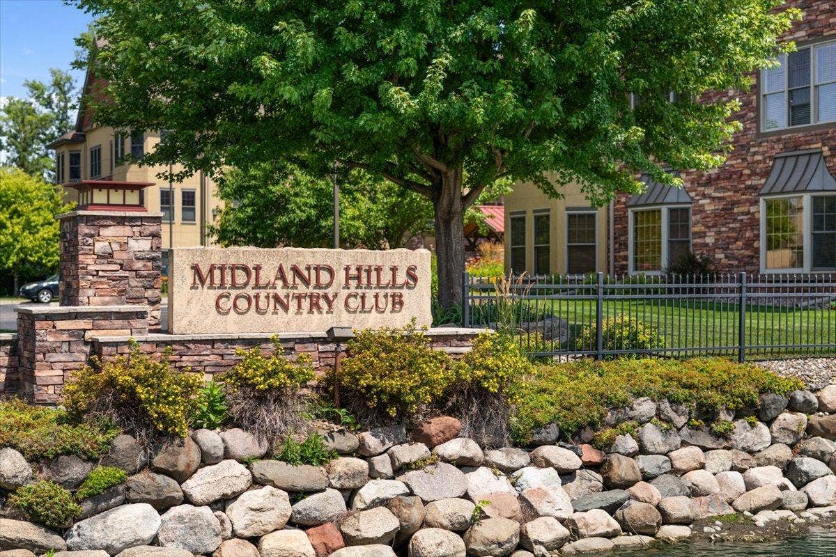 1940 Fulham Street, #207, Roseville, MN 55113 1940 Fulham Street, #207, Roseville, MN 55113
