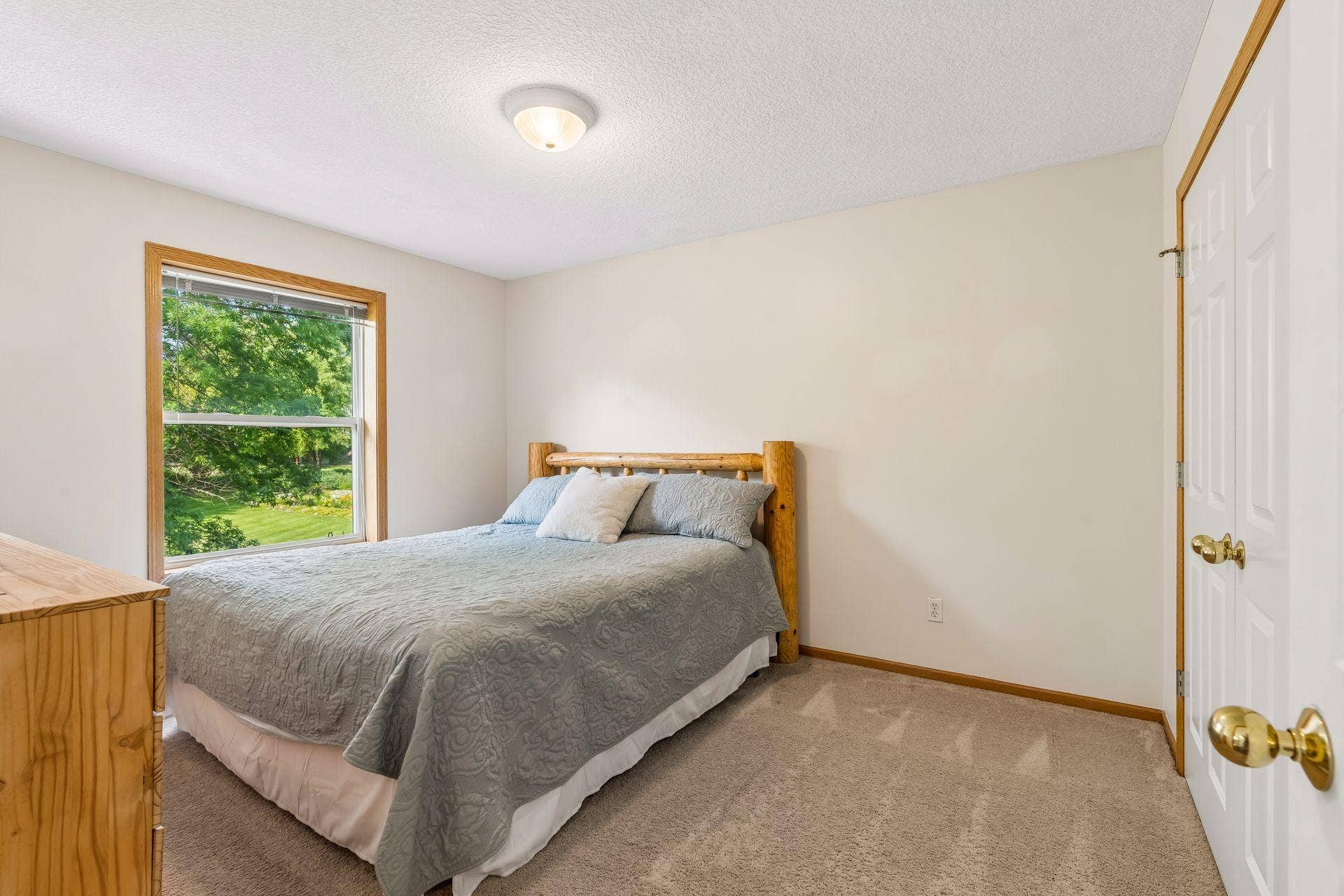 16393 78th Avenue N, Maple Grove, MN 55311 Four bedrooms on upper level