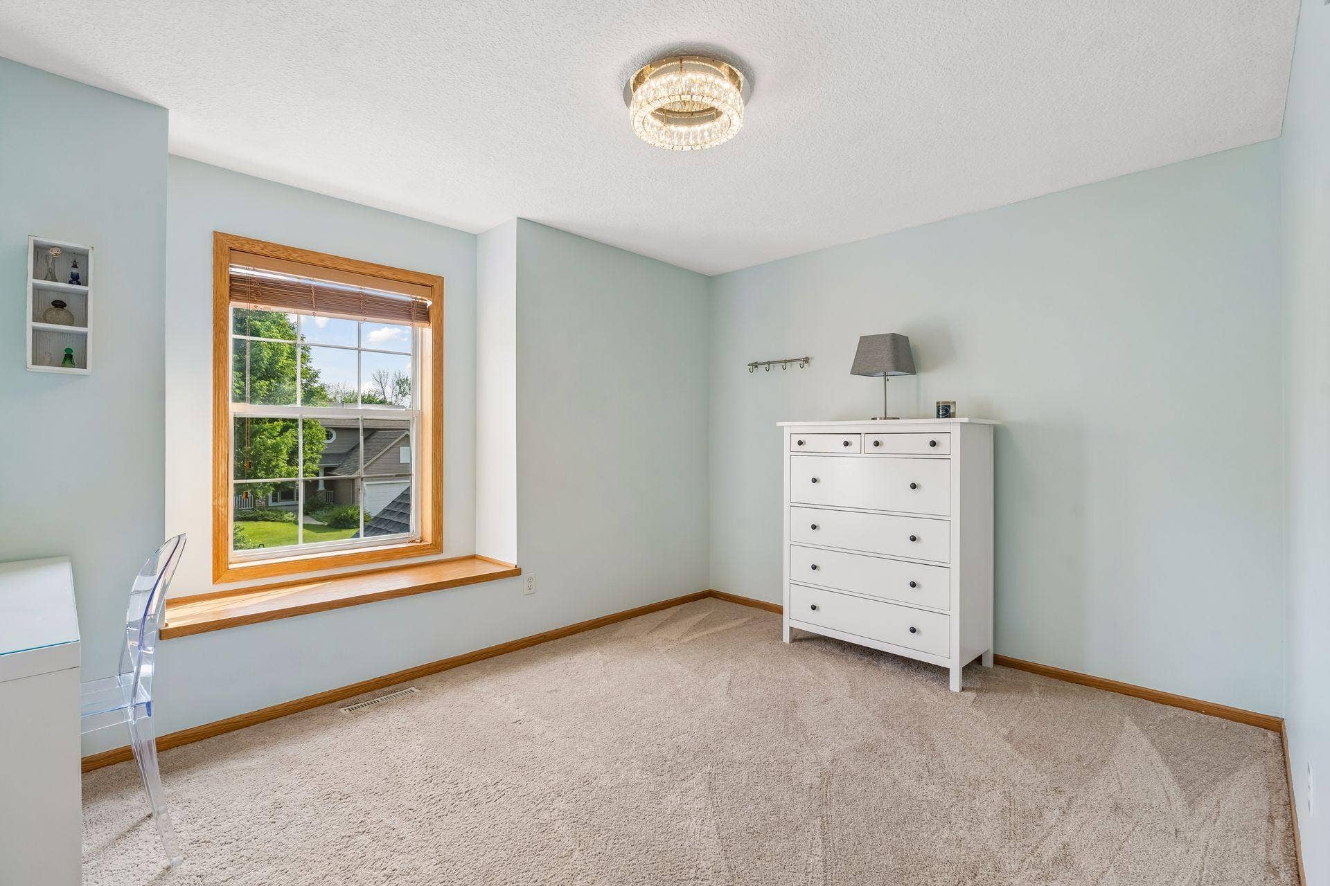 16393 78th Avenue N, Maple Grove, MN 55311 Four bedrooms on upper level
