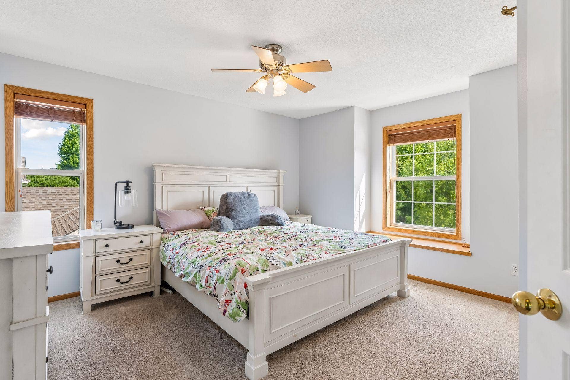 16393 78th Avenue N, Maple Grove, MN 55311 Four bedrooms on upper level