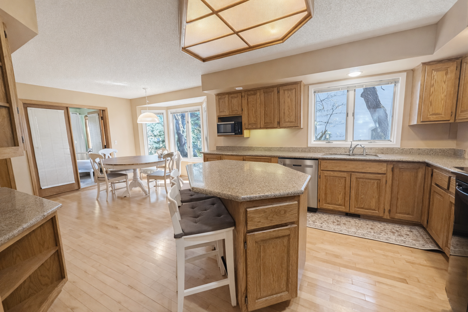 8992 Hidden Meadow Road, Woodbury, MN 55125 ChatGPT Image Apr 16, 2026 at 10_20_10 PM.png