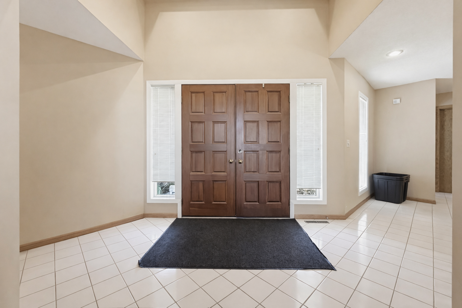 8992 Hidden Meadow Road, Woodbury, MN 55125 ChatGPT Image Apr 16, 2026 at 10_16_40 PM.png