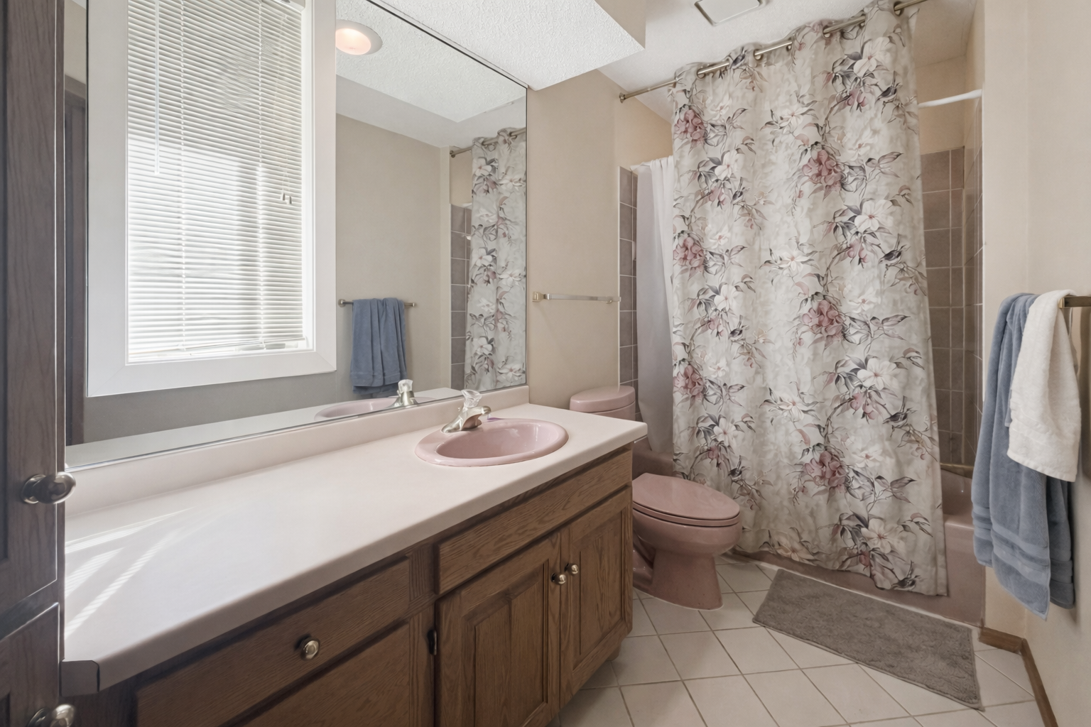 8992 Hidden Meadow Road, Woodbury, MN 55125 ChatGPT Image Apr 16, 2026 at 10_09_10 PM.png
