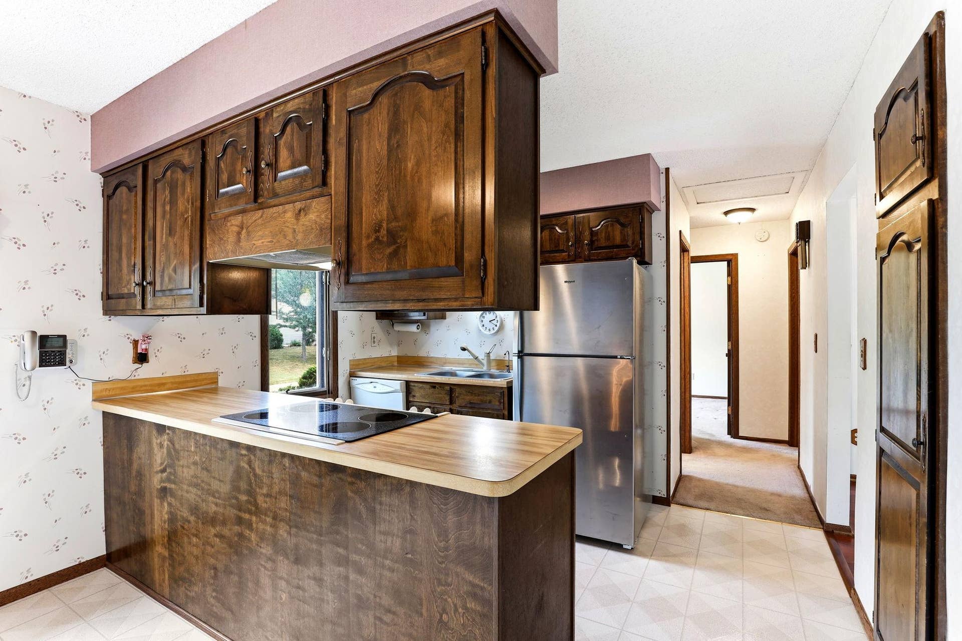 525 Lakewood Drive S, Maplewood, MN 55119 10-web-or-mls-525-Lakewood-Dr-S-10.jpg